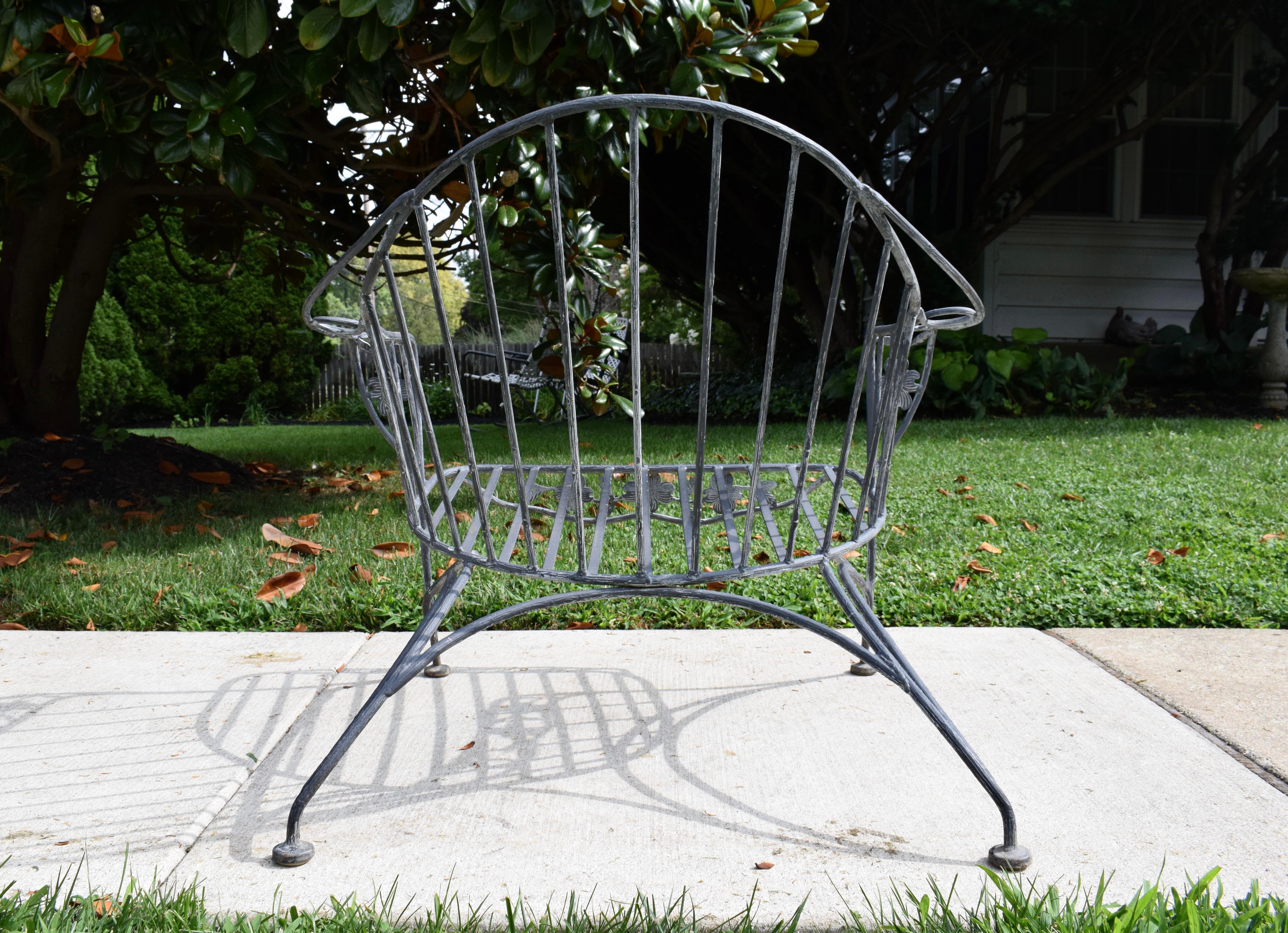 Mid 20th Century Wrought Iron Garden Chair Dogwood Form In Good Condition For Sale In Southampton, NJ