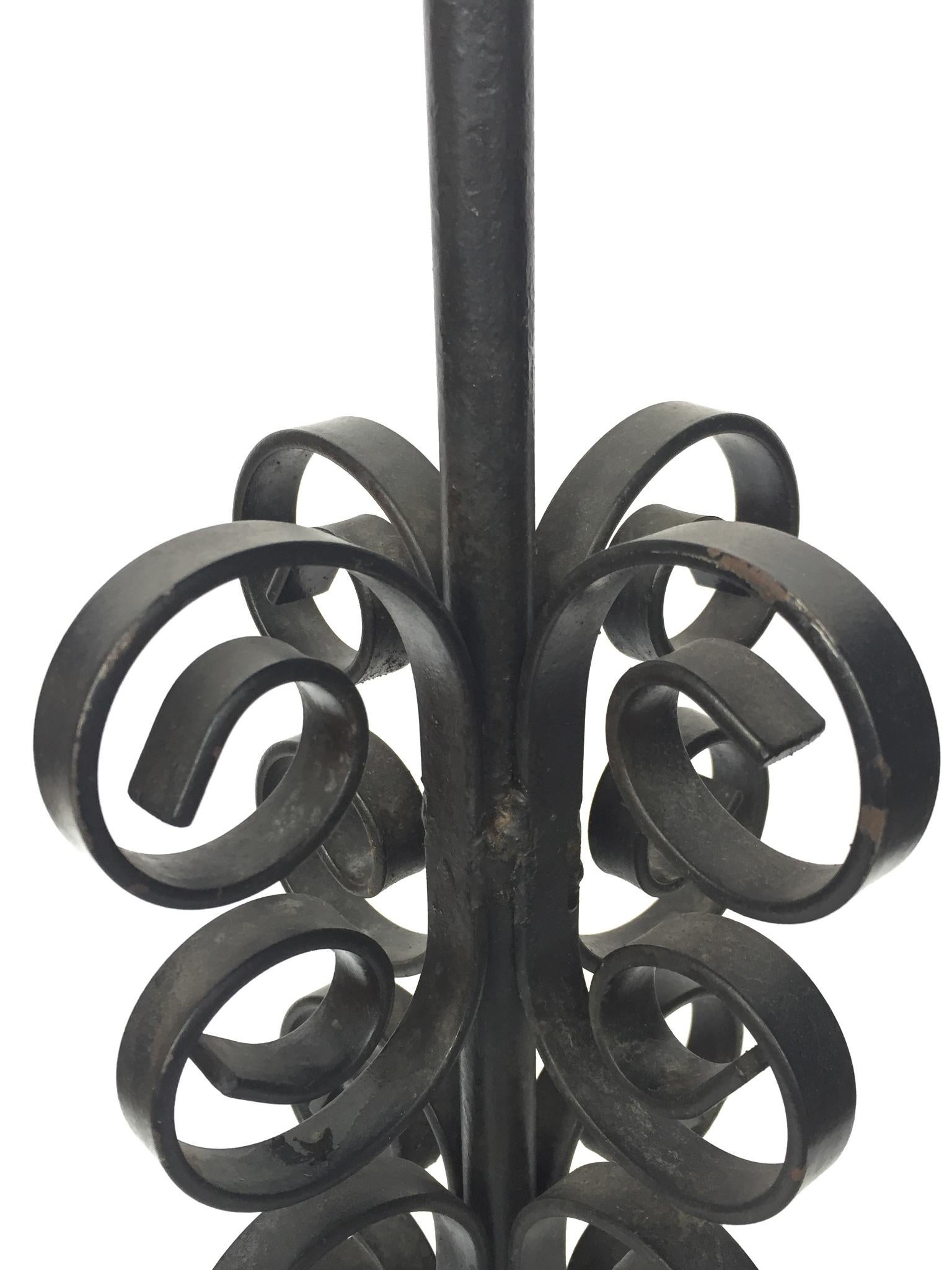 Mid-20th Century Wrought Iron Table Lamp in the Style of Paul Kiss 2