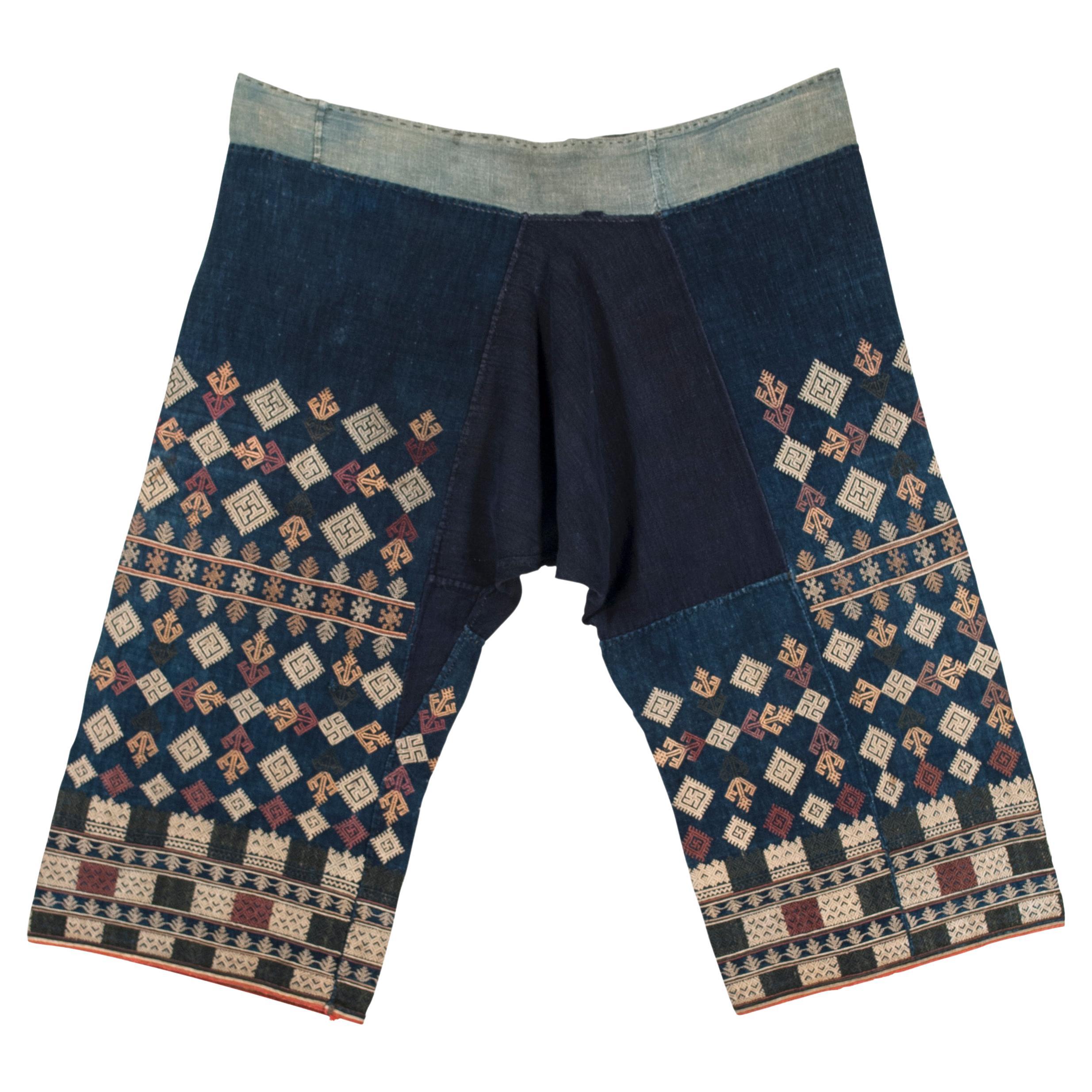 Pantaloni ricamati del Gruppo Yao della metà del XX secolo