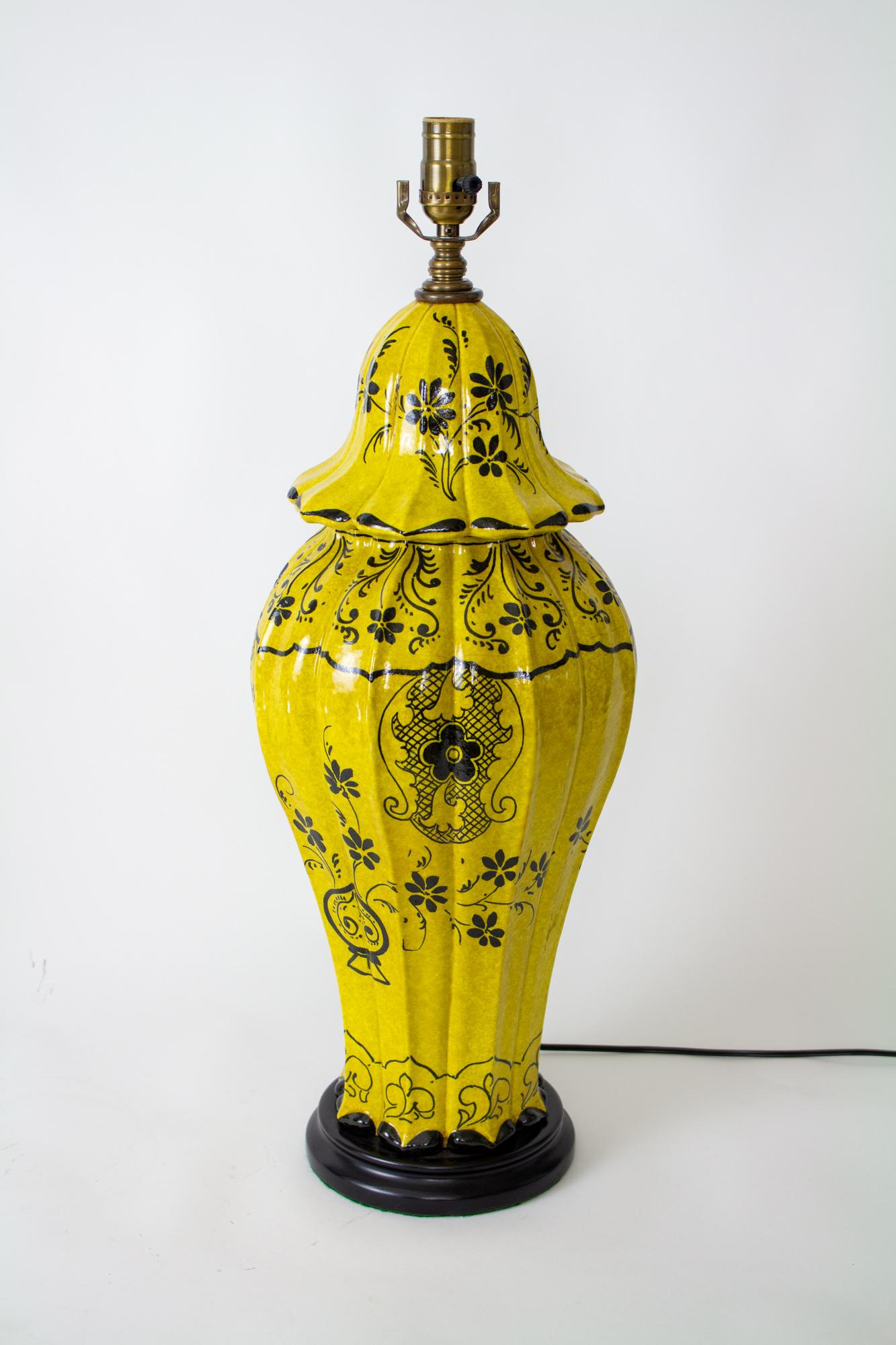 Italian Mid 20th Century Yellow Ceramic Table Lamps, a Pair For Sale