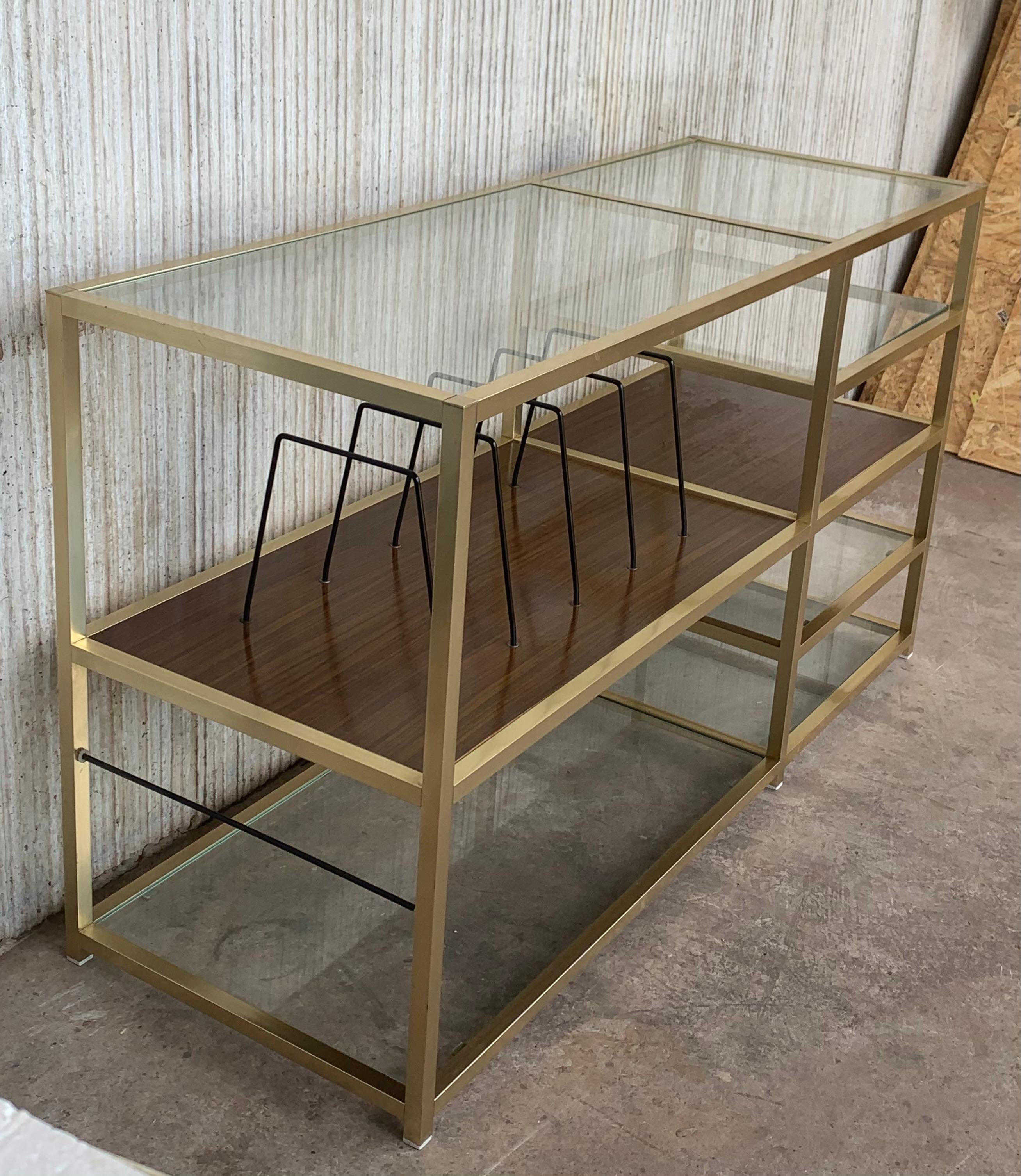 Mid 20th Italian Brass and Glass Record Console Étagère / Display / Bookshelf 2
