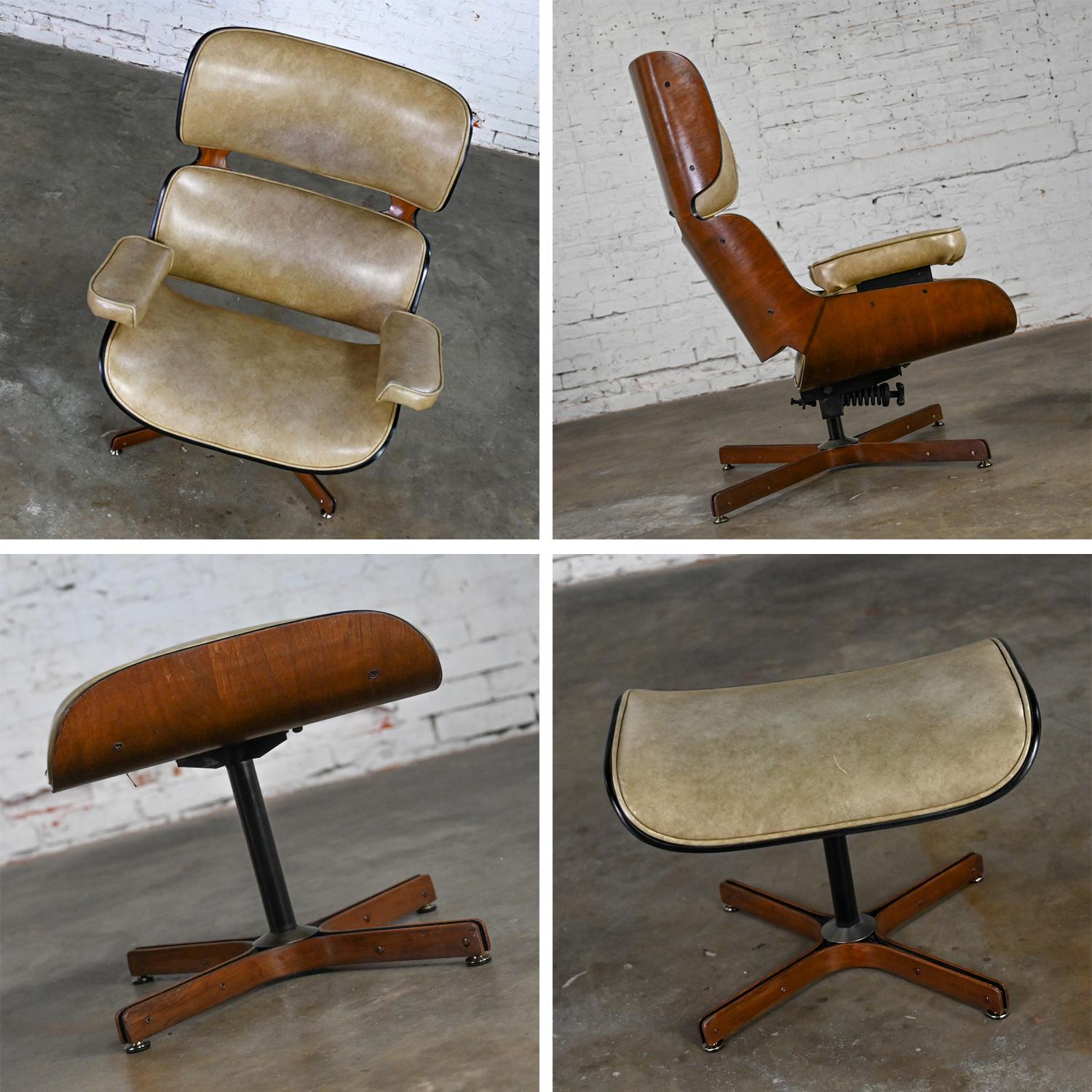 Mid 20th MCM Mr. Chair Lounge Chair & Ottoman by George Mulhauser for Plycraft For Sale 7