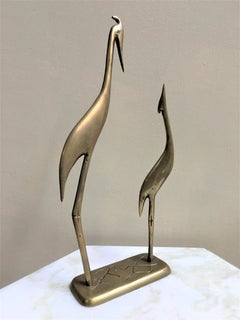 Herons-Skulptur aus Messing auf einem Sockel, Mitte des 20. Jahrhunderts