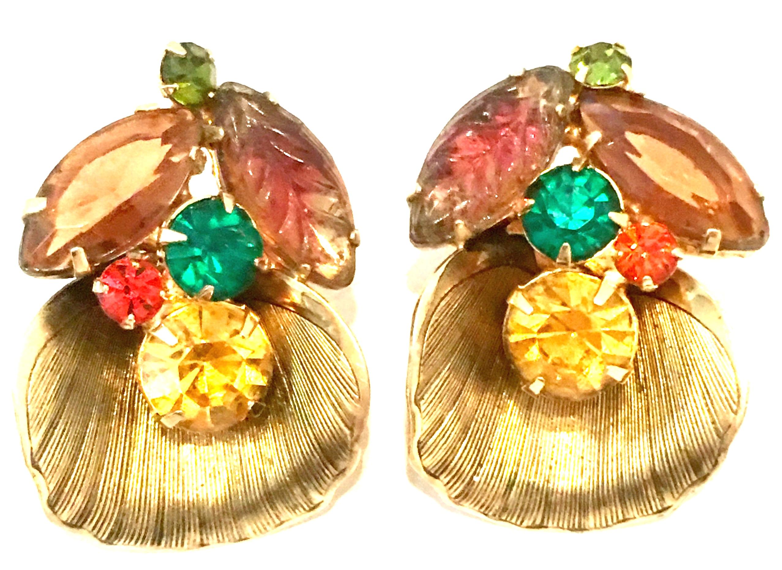 Mid-20th Pair Of Century Gold Plate & Austrian Crystal Abstract Floral Earrings In Good Condition For Sale In West Palm Beach, FL
