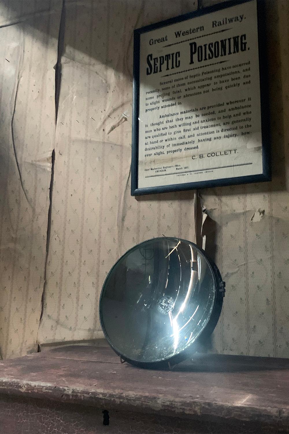 Mid-20th Century WWII Period Parabolic Concave Mirror, No.317 15