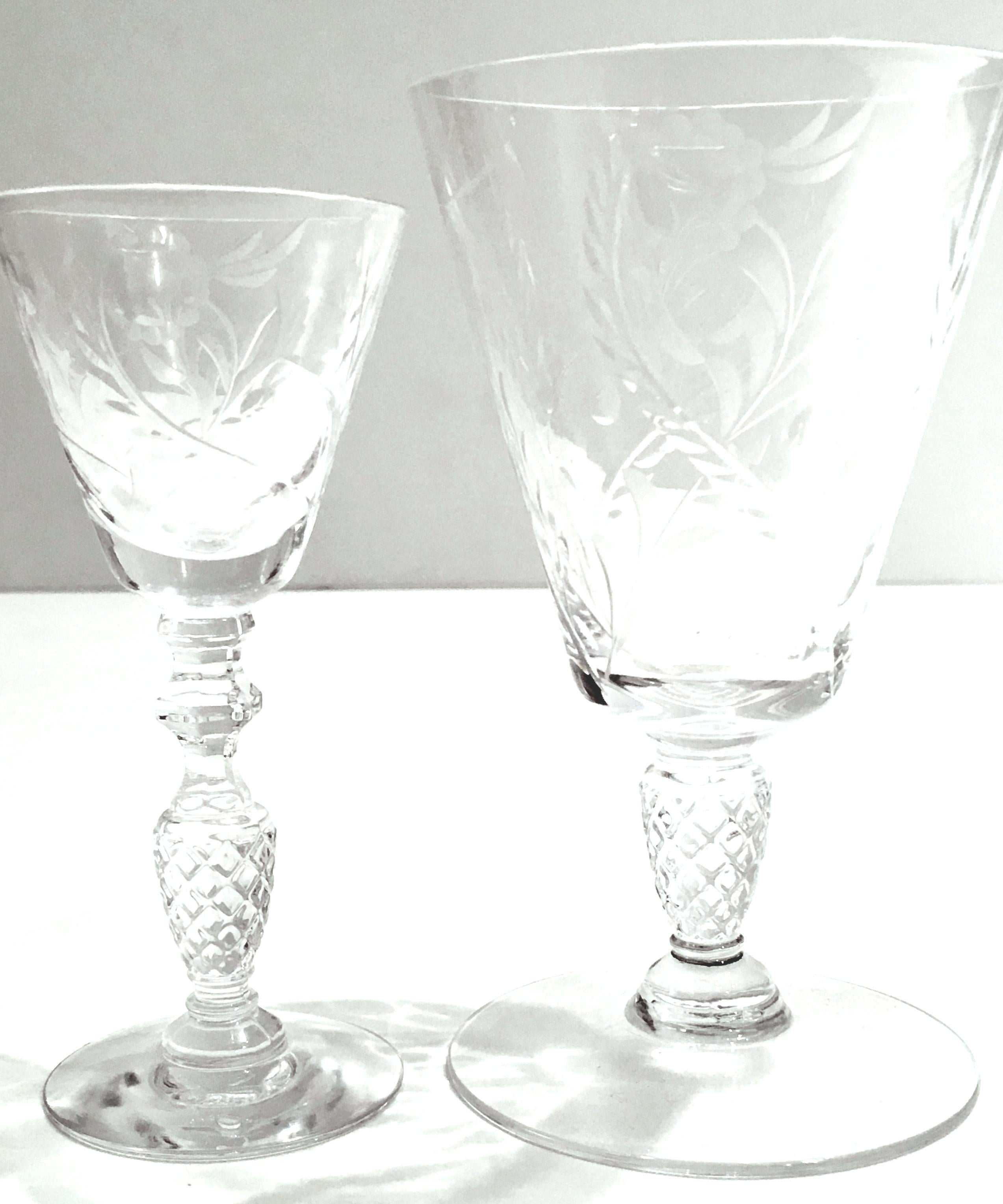 Mid-20th Century American Cut and Etched Crystal Stem Glasses S/8 In Good Condition For Sale In West Palm Beach, FL
