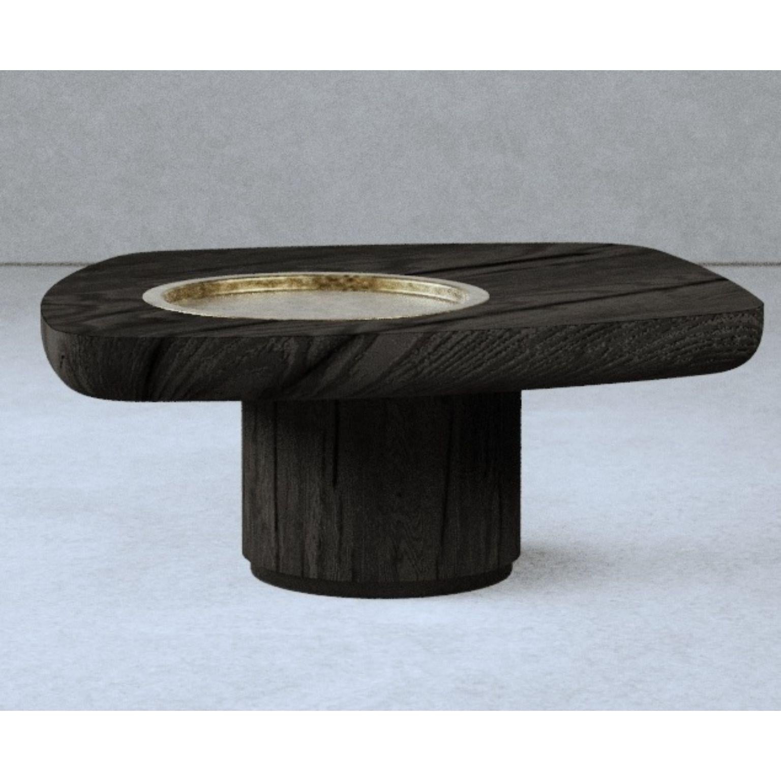 Mid Blackbird Wood Coffee Table by Gio Pagani
Dimensions: D 77 x W 83 x H 36 cm.
Materials: Fir wood and raw brass metal tray.

Also available in Superwhite marble. Please contact us.

In a fluid society capable of mixing infinite social and