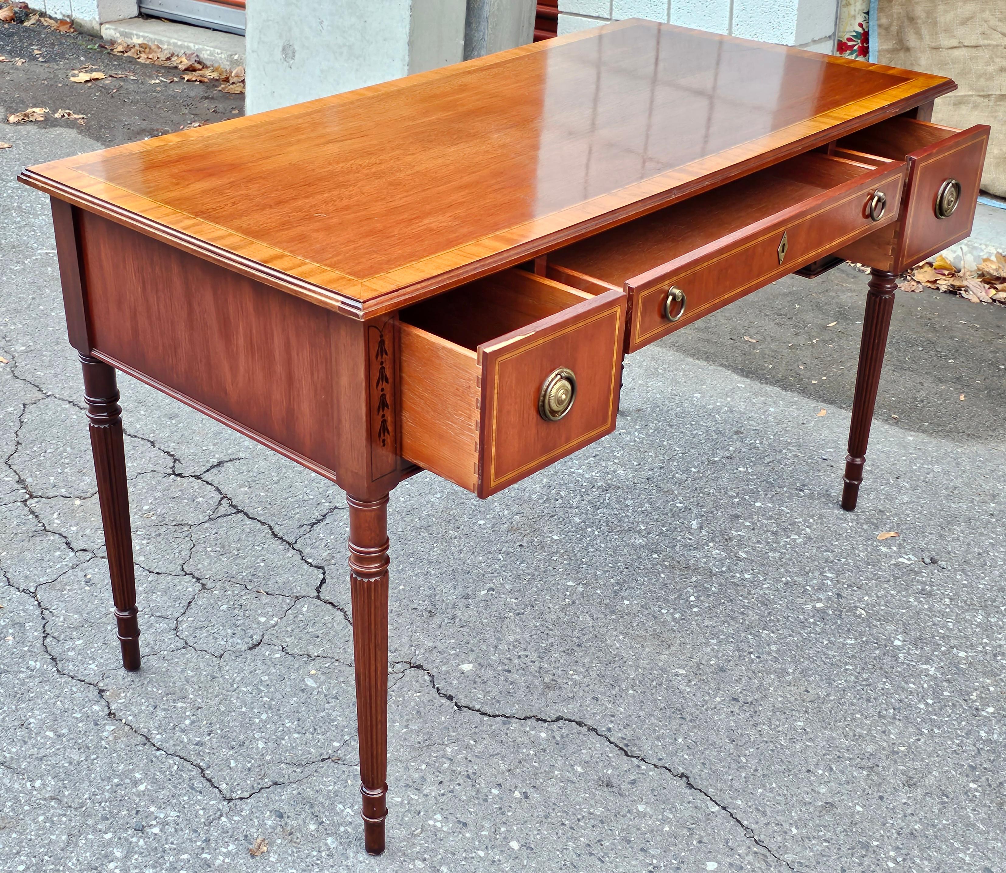 Mid-C. National Mount Airy Mahogany with Satinwood and Ebony Inlays Writing Desk For Sale 2