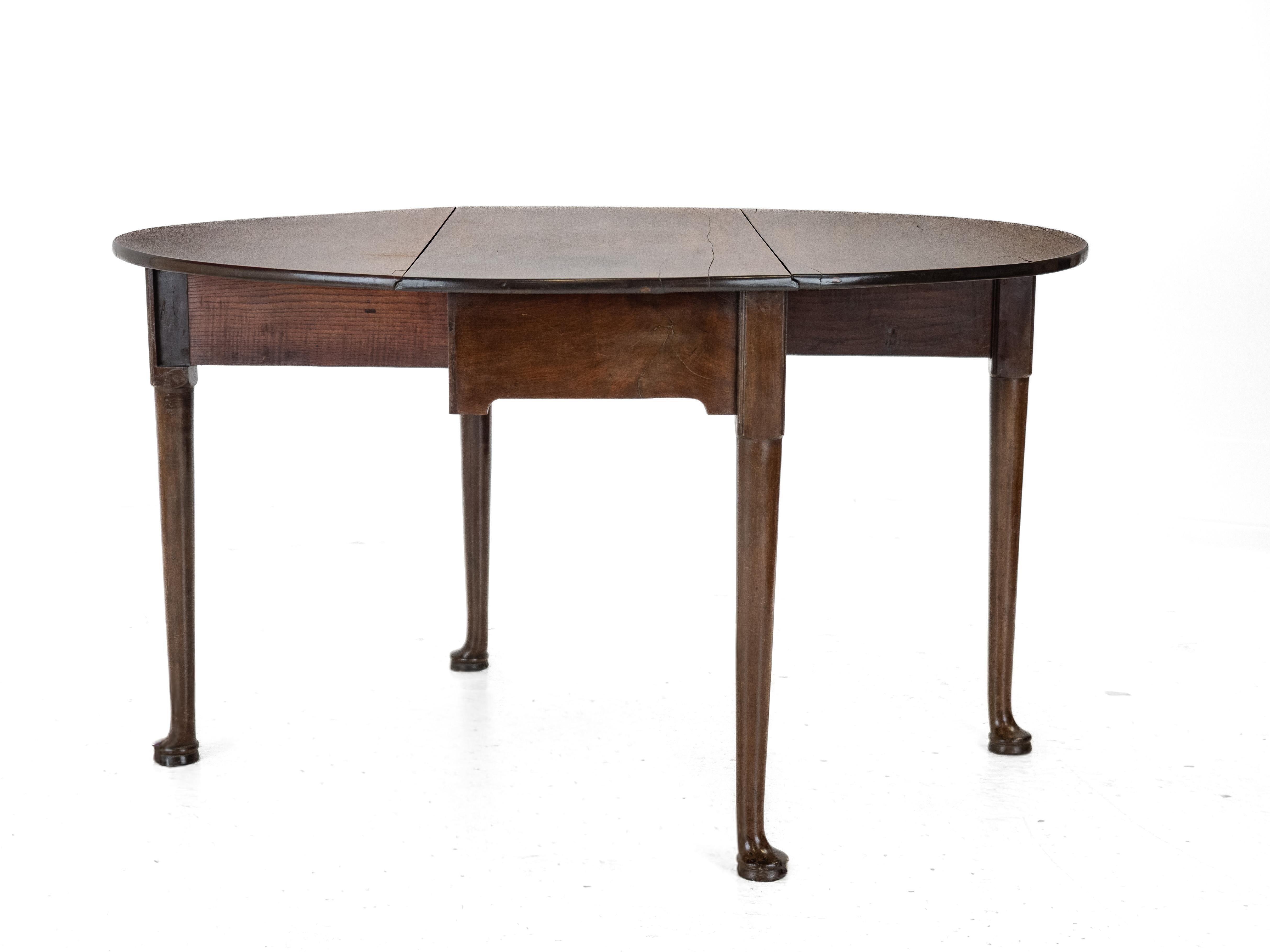 Mid-c18th George II Mahogany Oval Drop-Leaf Gateleg Dining Table (Georgian c1750 For Sale 12