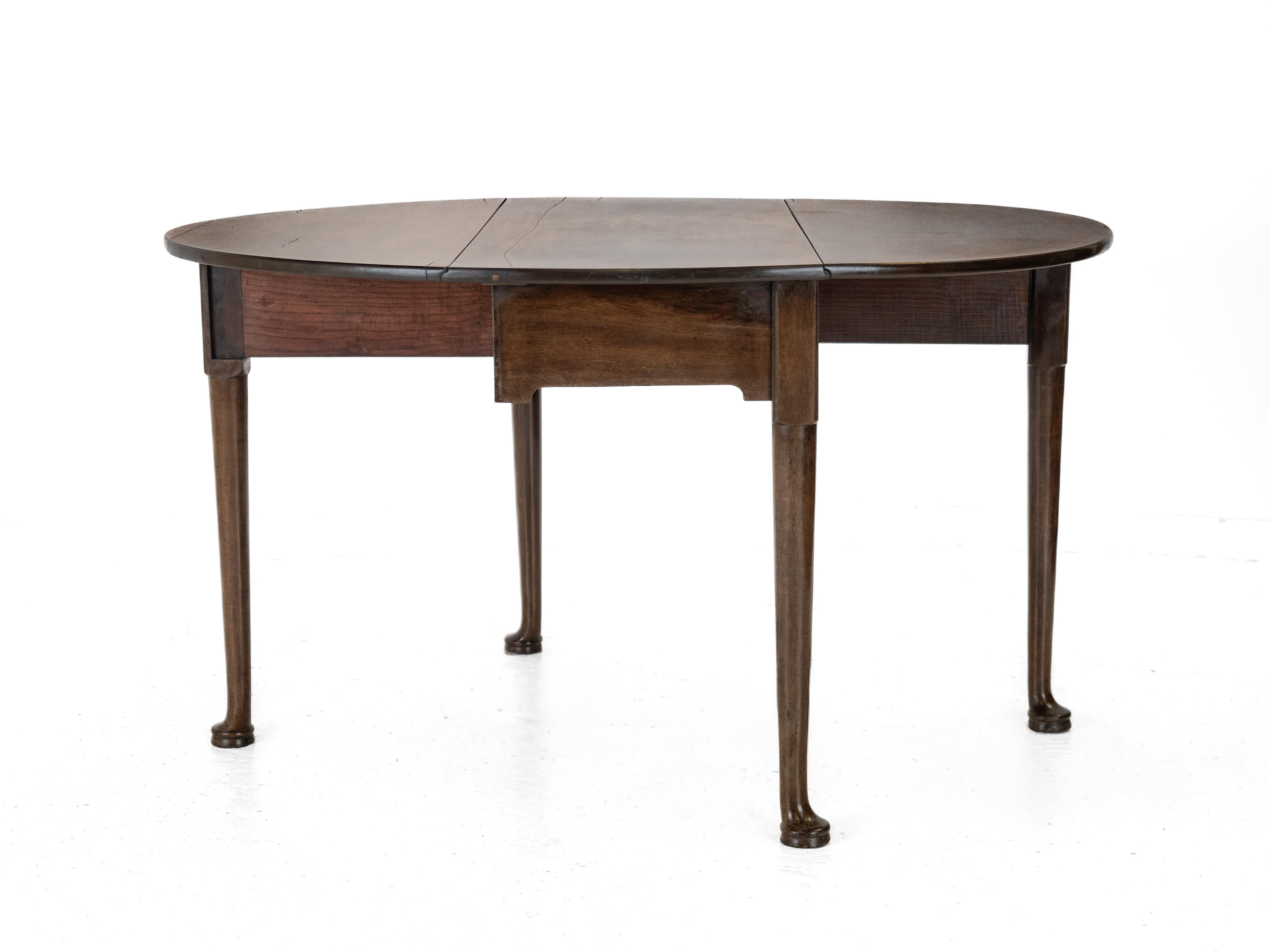 Mid-c18th George II Mahogany Oval Drop-Leaf Gateleg Dining Table (Georgian c1750 For Sale 3