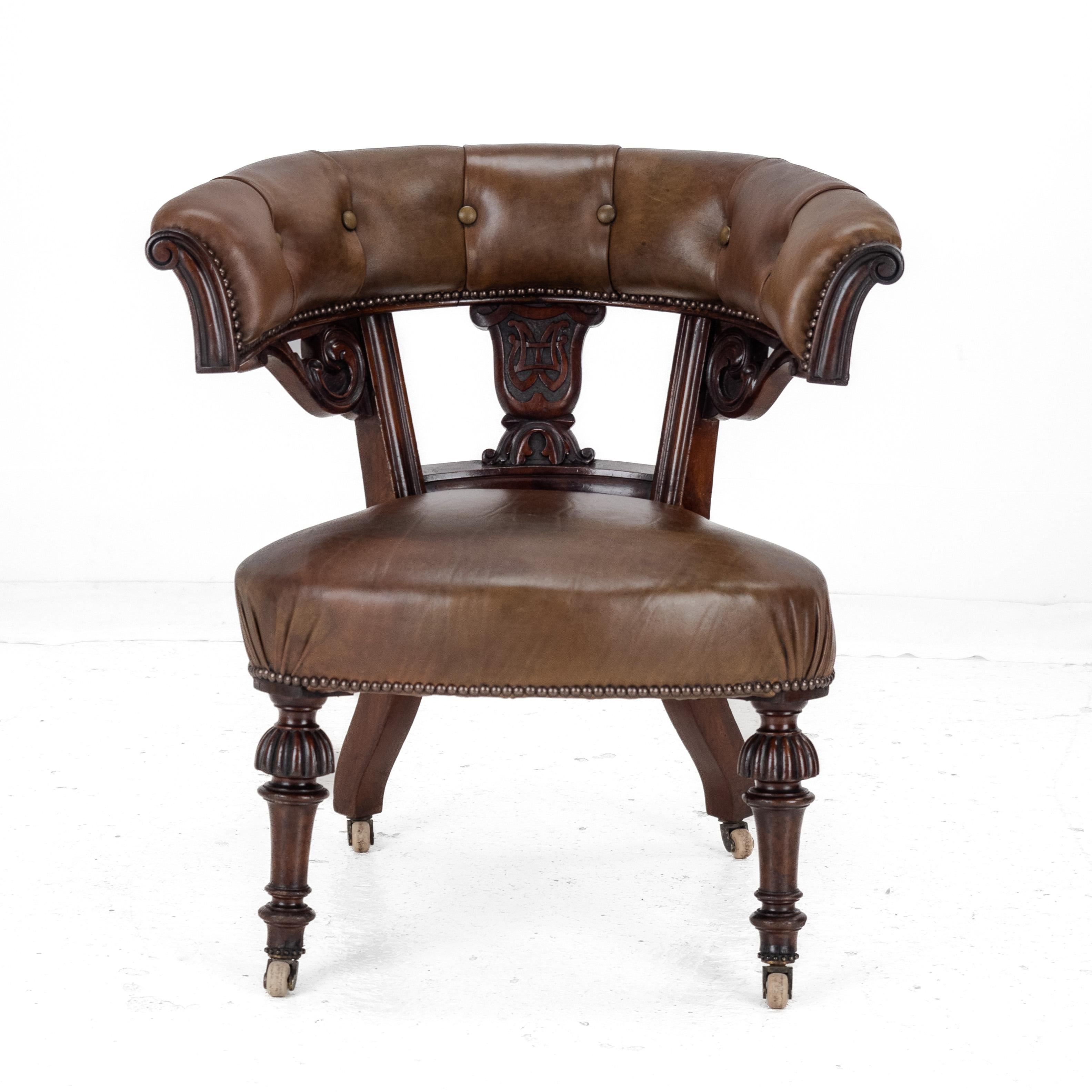 Début de l'époque victorienne A.I.C C. en acajou, milieu du 19e siècle, fauteuil de bibliothèque en cuir (Victorien, chaise de capitaine) en vente
