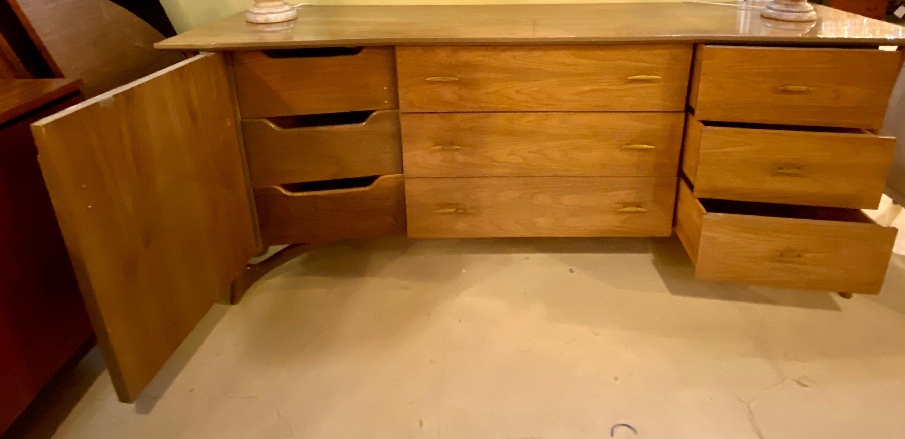 Mid-Century Modern Piet Hein American Modern Walnut Dresser, Inverted Front In Good Condition In Stamford, CT