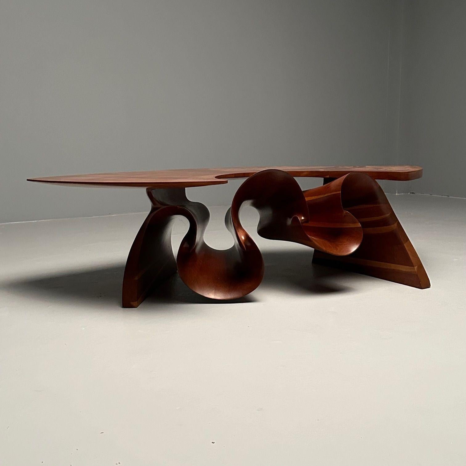 Peter Michael Adams, Mid-Century, Sculptural Coffee Table, Walnut, USA, 1970s In Good Condition For Sale In Stamford, CT