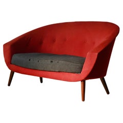 Mid Centaury sofa in the syle of Nana Ditzel V
