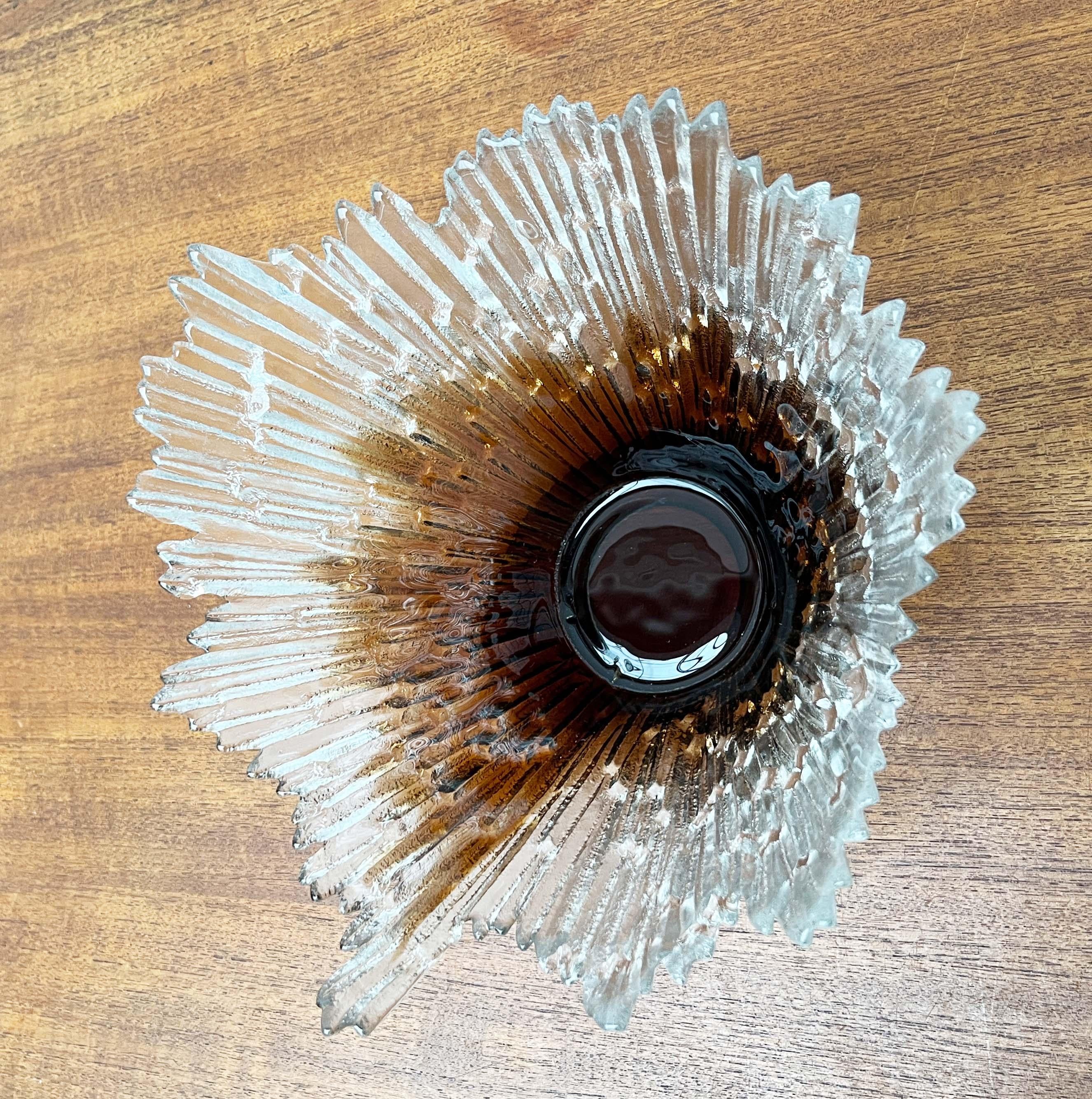 Mid-Center Modern Revontulet Glass Bowl by Tauno Wirkkala for Humppila Finland For Sale 7