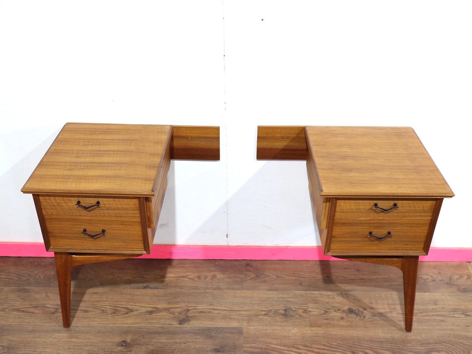 Table de chevet vintage Alfred Cox de style danois mi-siècle moderne Bon état - En vente à Los Angeles, CA
