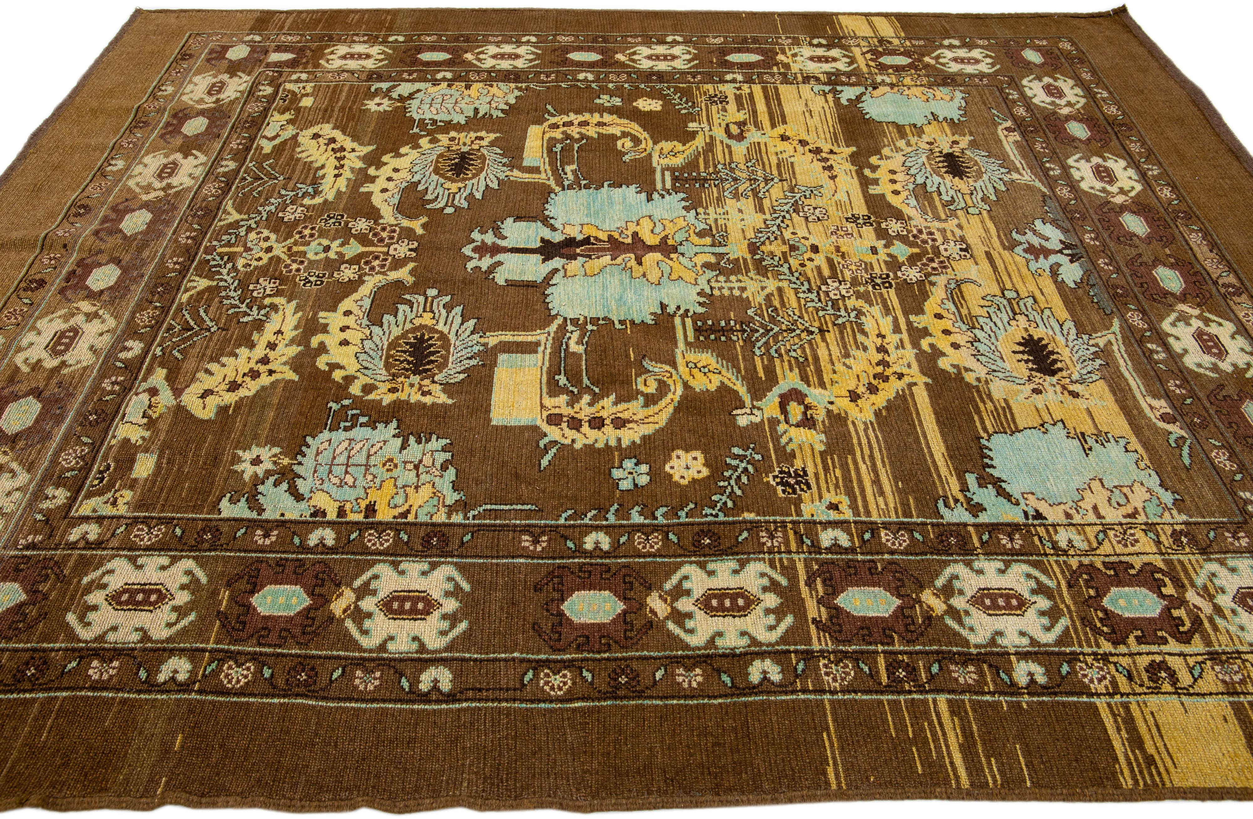 Mid-Centruy Transitional Style Handmade Floral Brown Wool Rug by Apadana In New Condition For Sale In Norwalk, CT