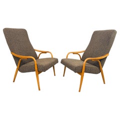 Mid-centry modern armchairs Ton 947 by Antonín Šuman