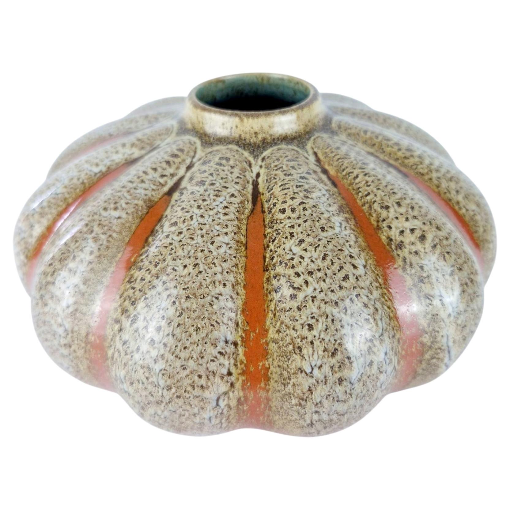 What is Gouda Holland pottery?