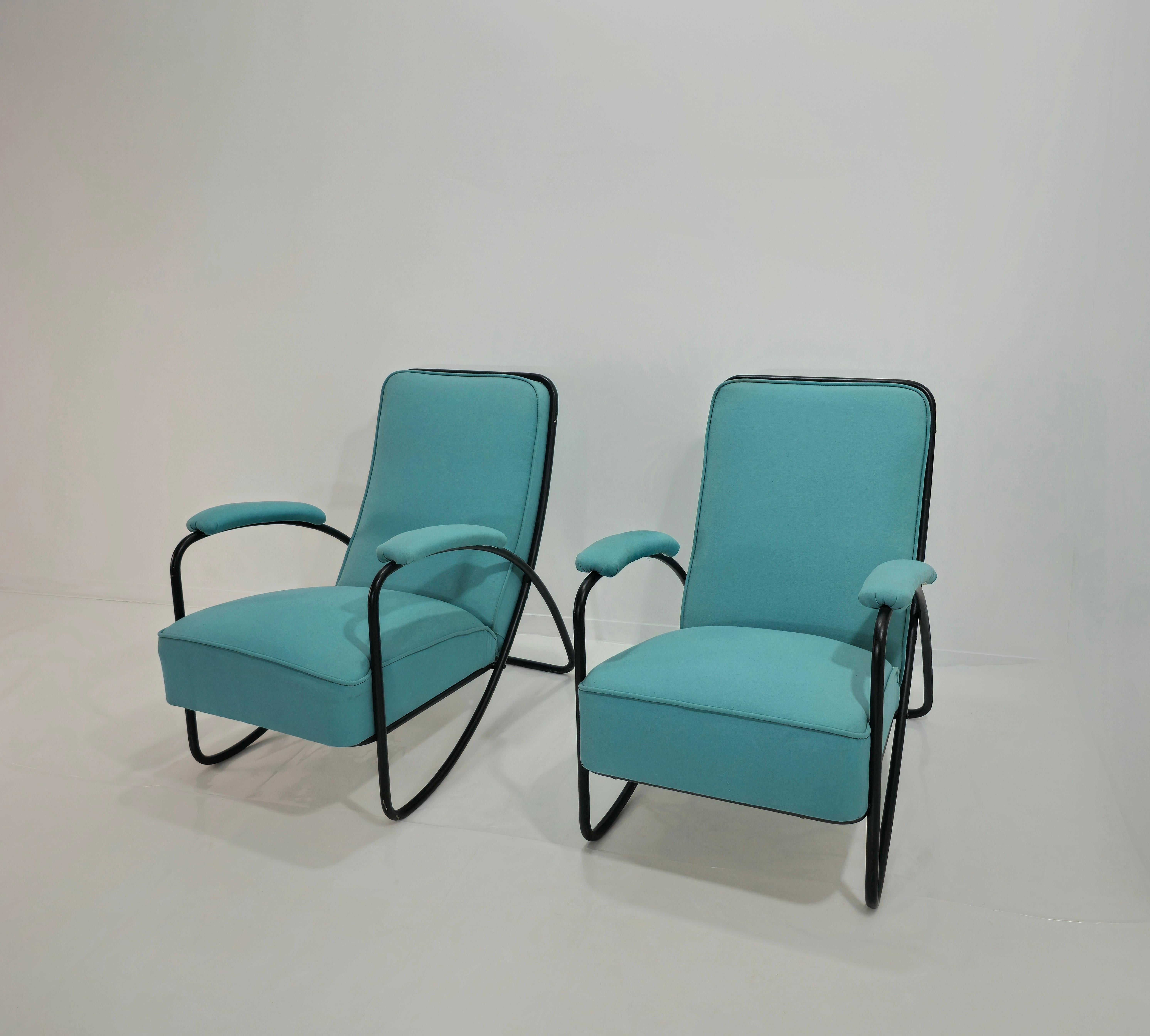 20th Century Mid-Centuri Modern Two armchairs in painted metal and fabric Design Italy 1960s For Sale