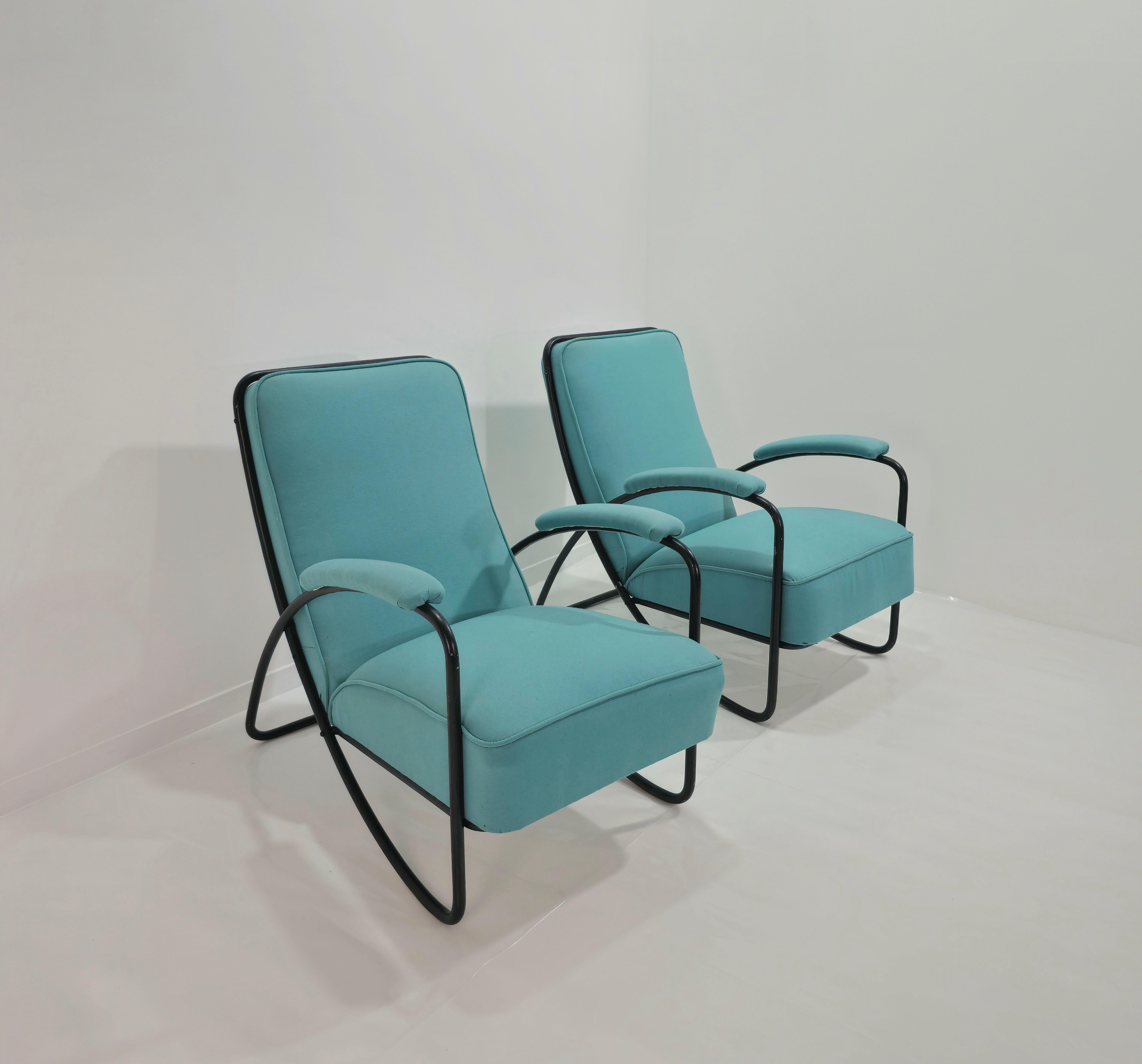 Metal Mid-Centuri Modern Two armchairs in painted metal and fabric Design Italy 1960s For Sale