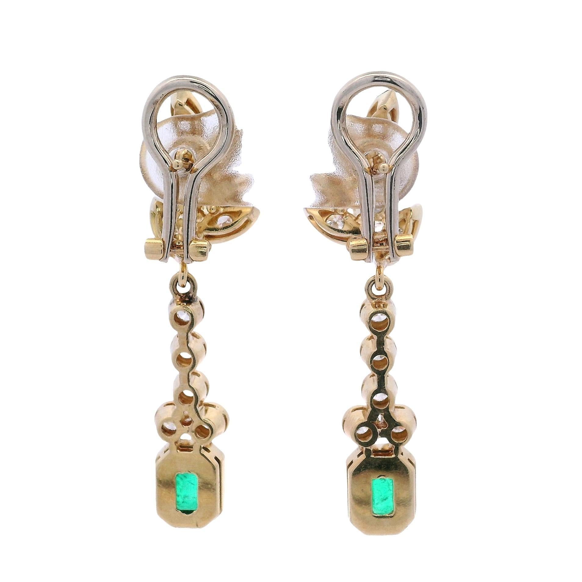 da uomo o donna Orecchini Mid-centurt in oro giallo 18 carati con smeraldi e diamanti colombiani in vendita