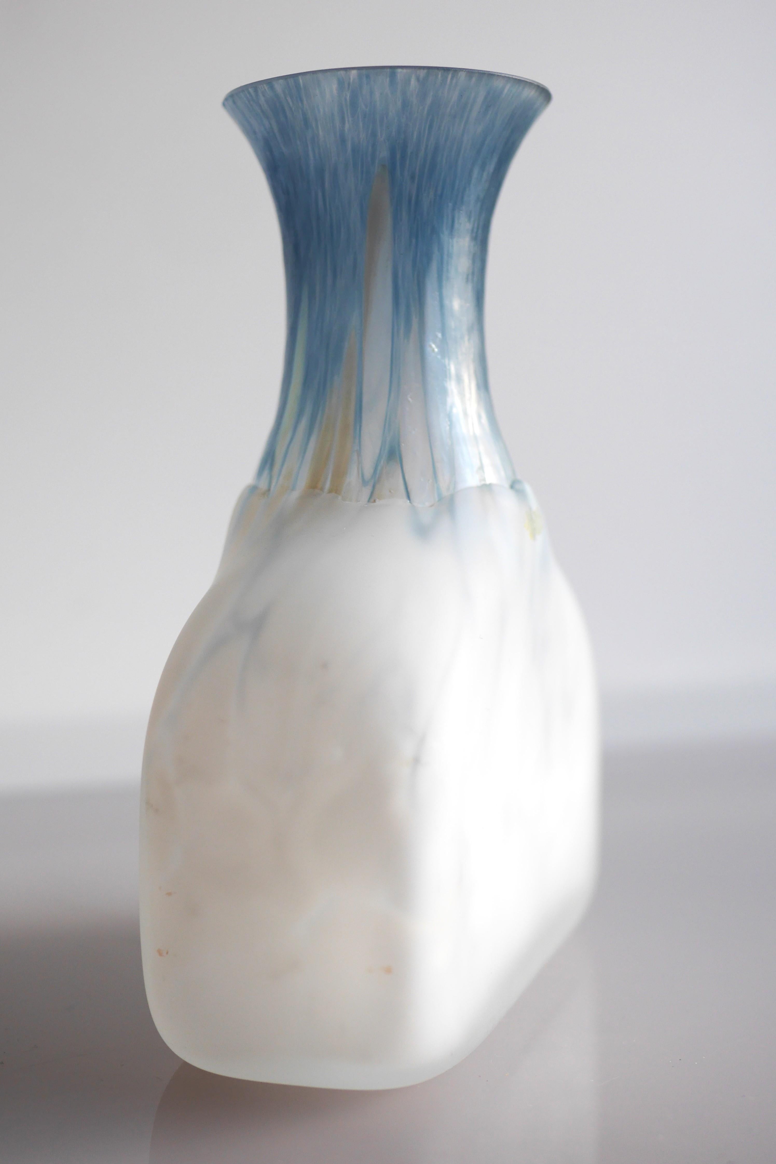 Scandinavian Modern Mid-century modern glass vase design by Monica Backström for Kosta, Sweden For Sale