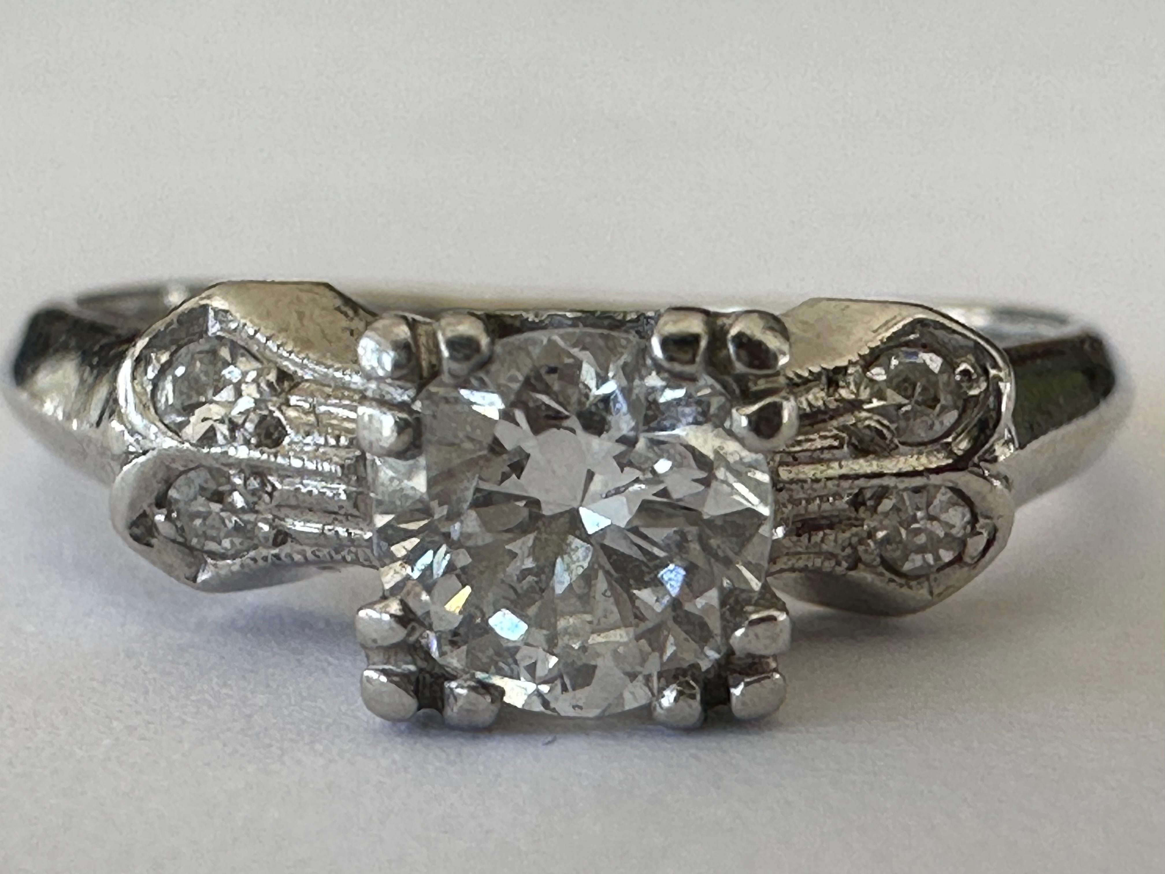 Mid-Century 0.50-Carat Diamond Bow Engagement Ring  For Sale 4