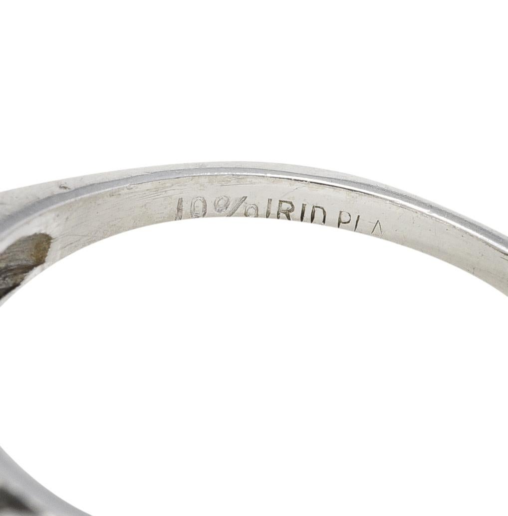 Women's or Men's Mid-Century 0.50 Carat Diamond Platinum Fishtail Ring