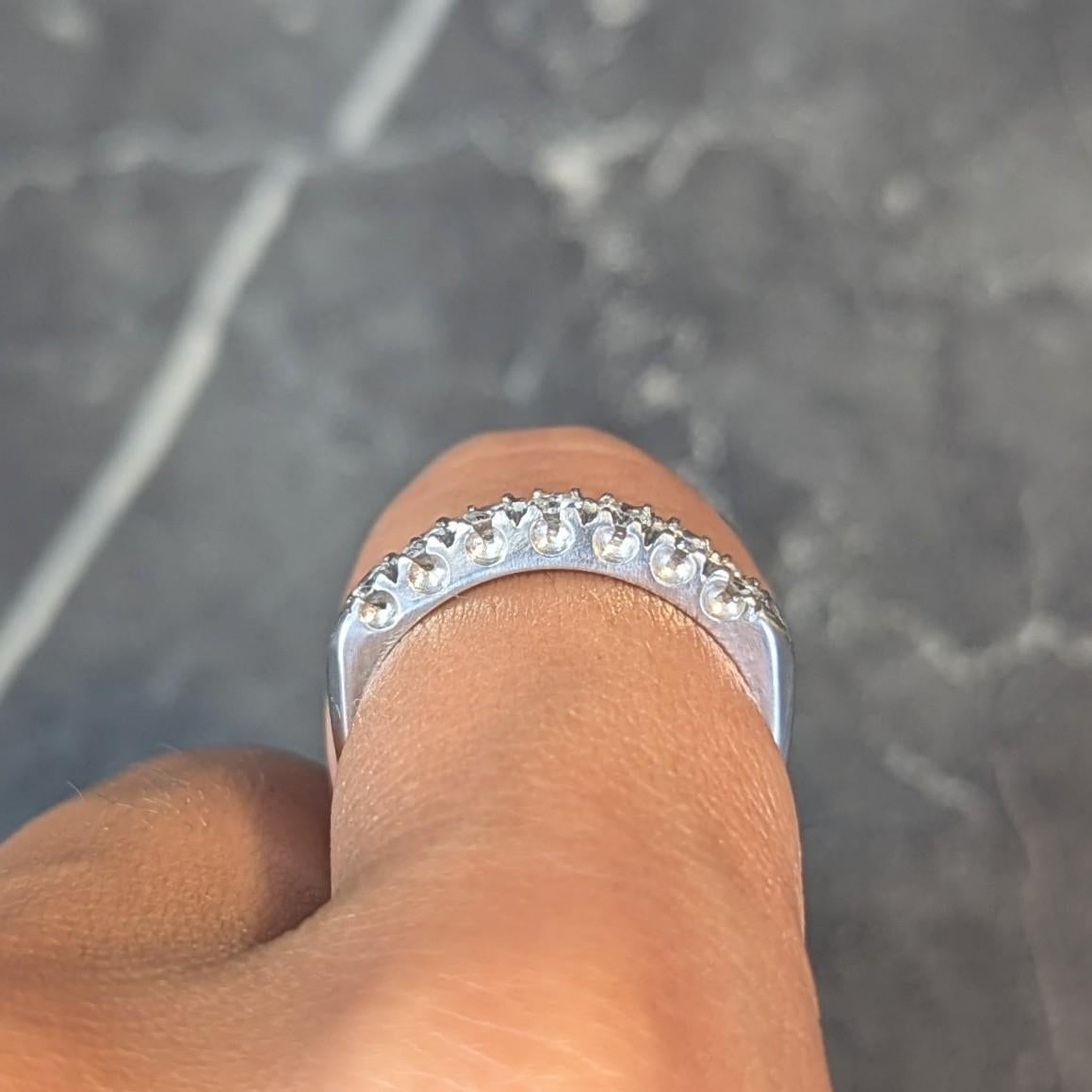 Mid-Century 0.56 CTW Transitional Cut Diamond Platinum Vintage Wedding Band Ring For Sale 7