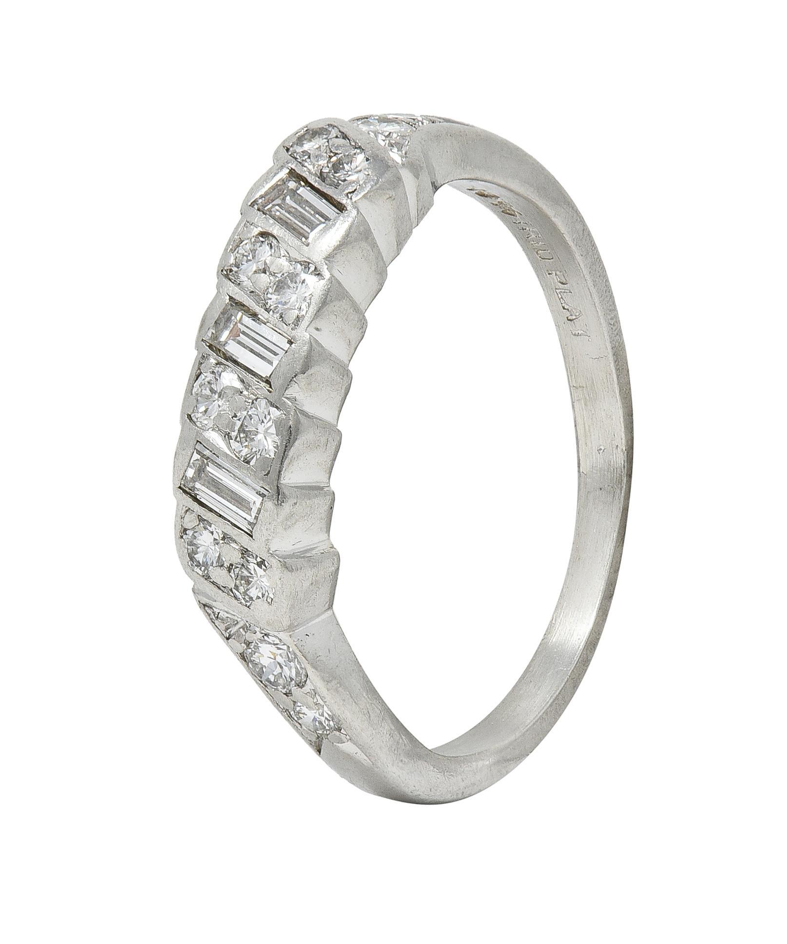 Mid-Century 0.62 CTW Diamond Platinum Ribbon Vintage Band Ring For Sale 3
