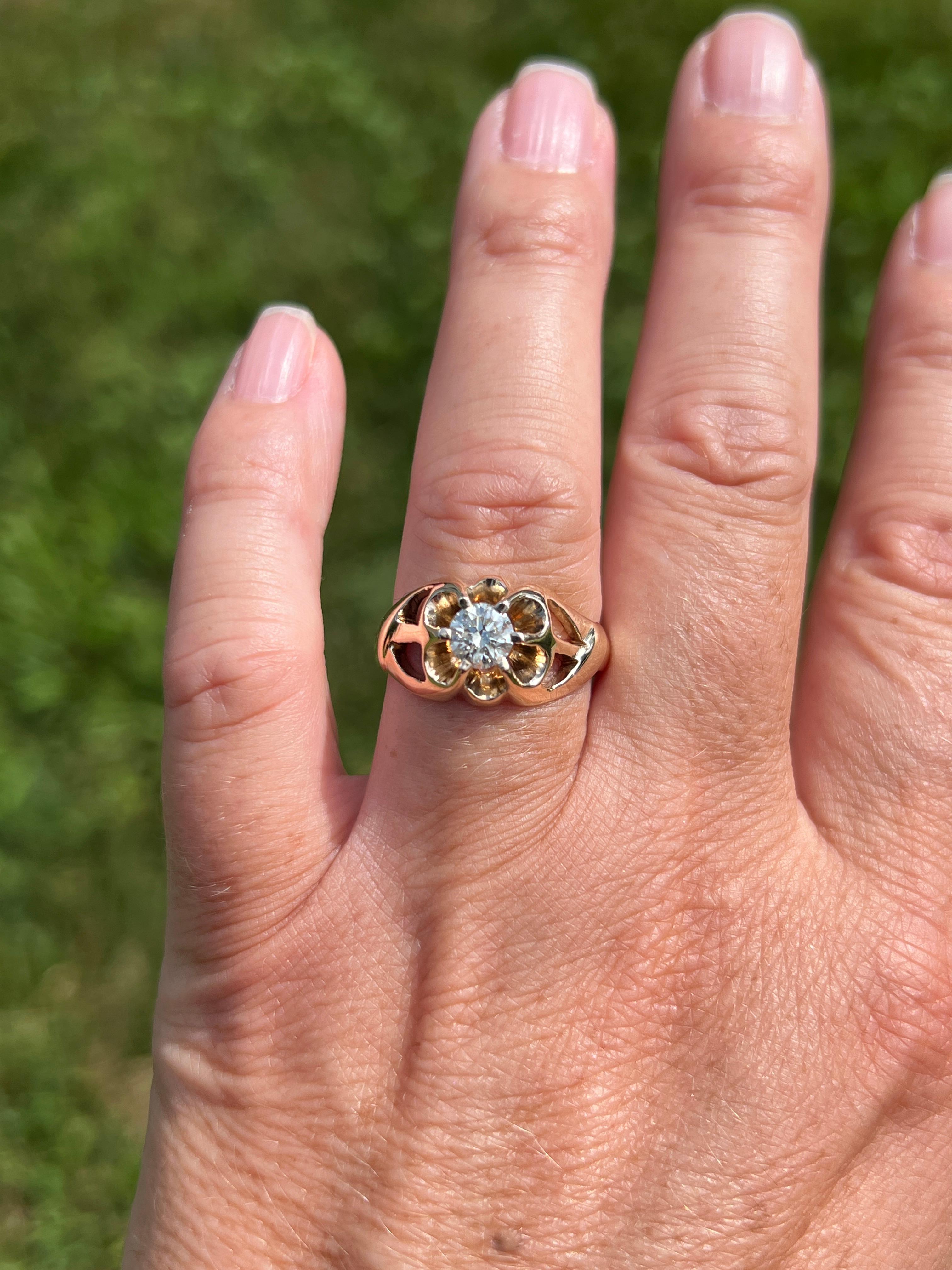 Mid-Century 0.64 Carat Diamond and 14k Yellow Gold Buttercup Ring 1960s In Good Condition For Sale In Towson, MD