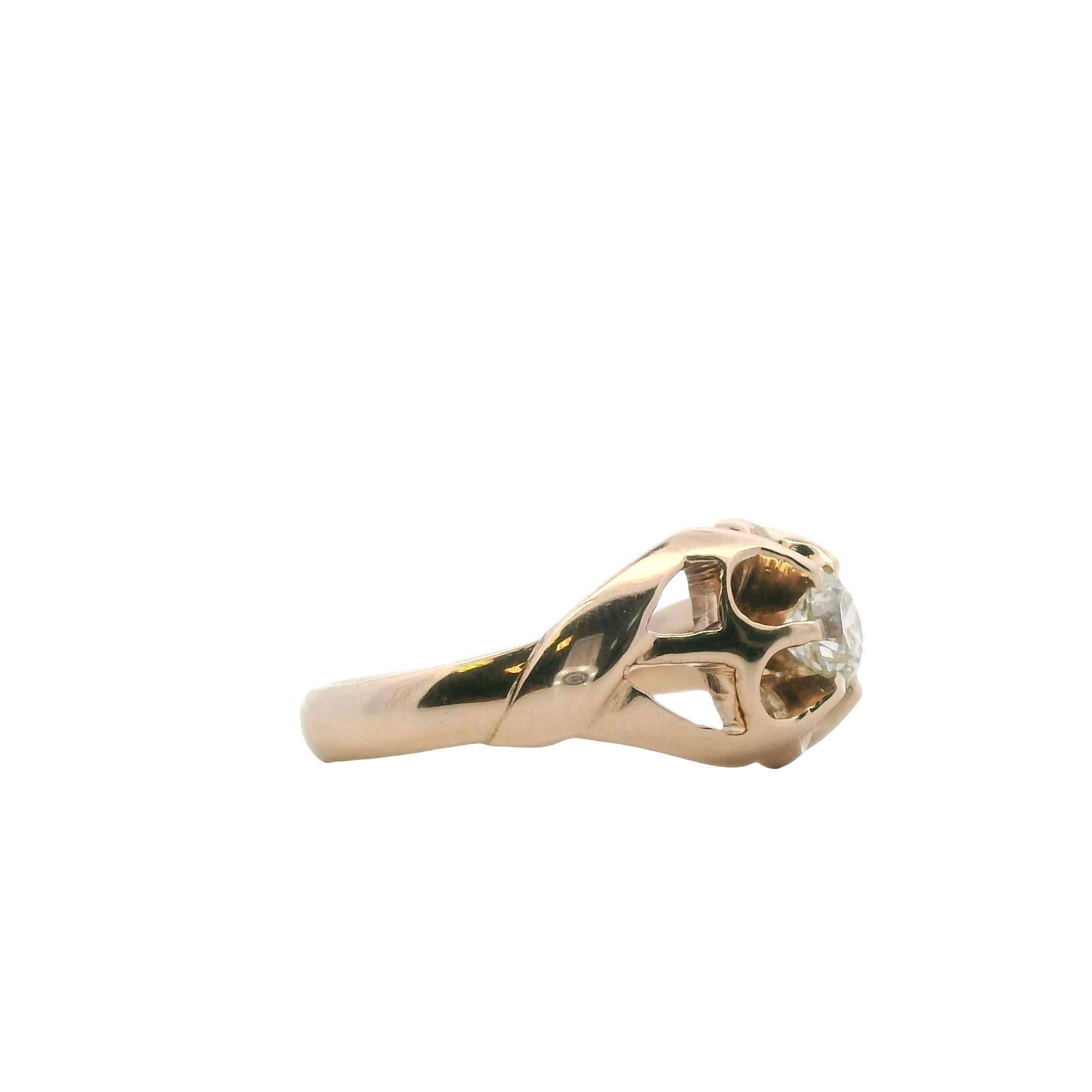 Mid-Century 0.64 Carat Diamond and 14k Yellow Gold Buttercup Ring 1960s For Sale 2