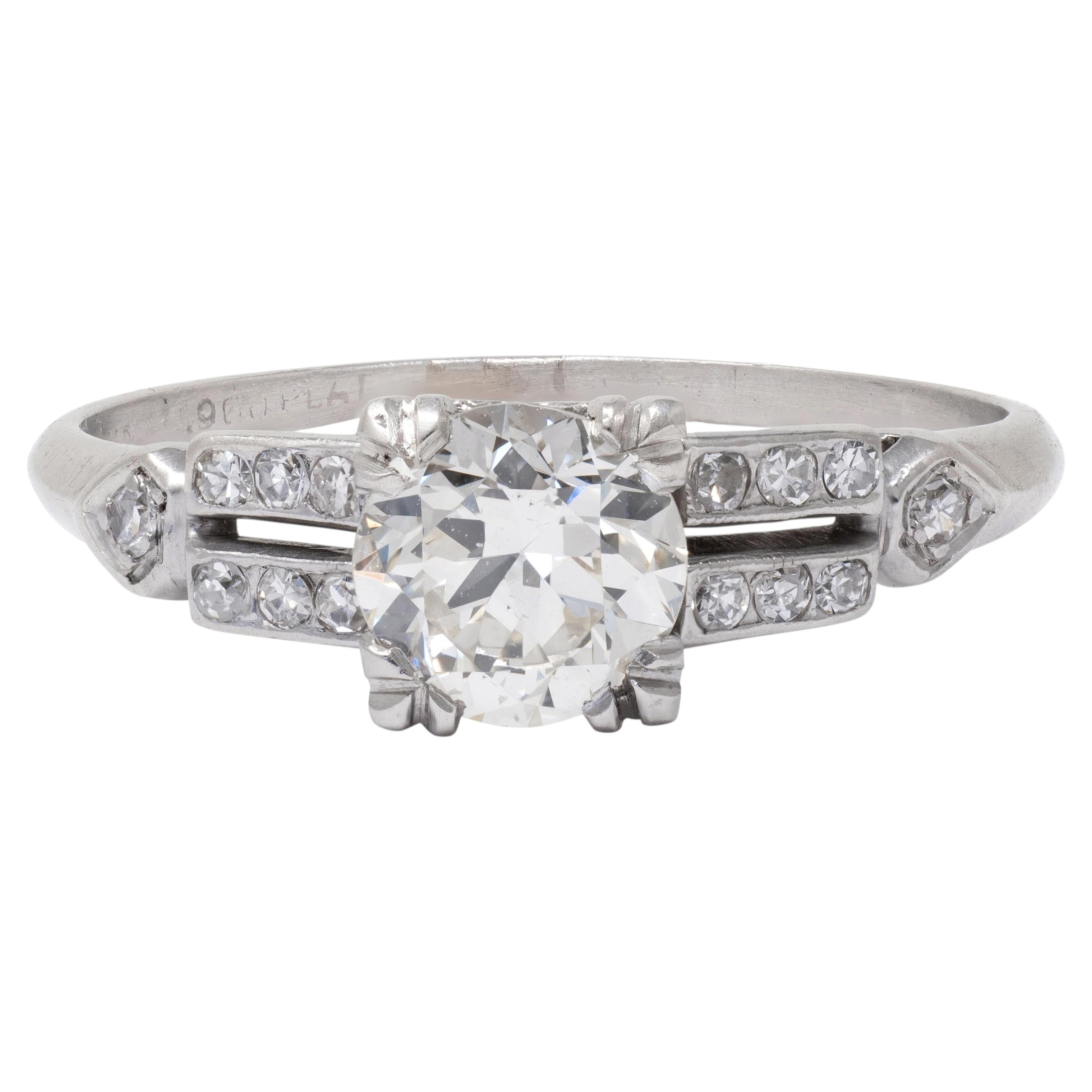 Verlobungsring aus Platin mit 0,80 Karat alteuropäischem Diamant in Platin mit Herz, Vintage, Mid-Century