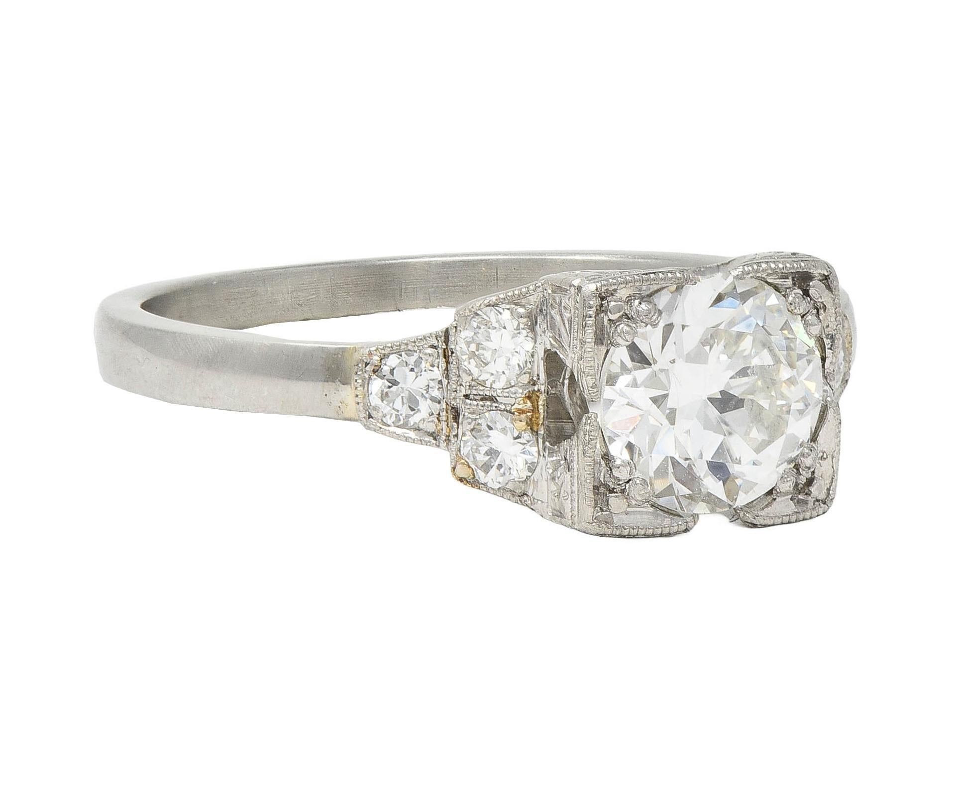 Bague de fiançailles vintage en platine avec diamant 0,84 CTW du milieu du siècle Excellent état - En vente à Philadelphia, PA