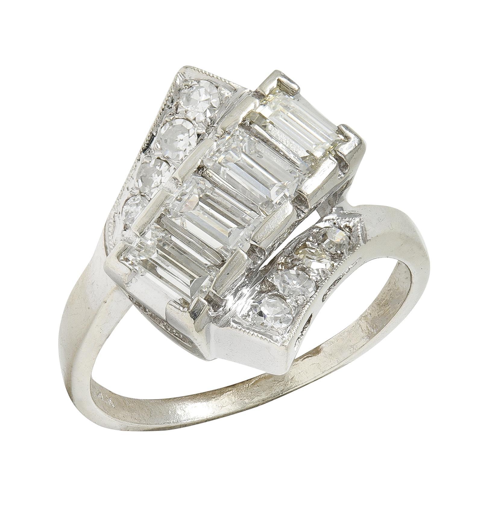 Mid-Century 1,00 CTW Diamant 14 Karat Gold Vintage Band Bypass Ring im Angebot 5