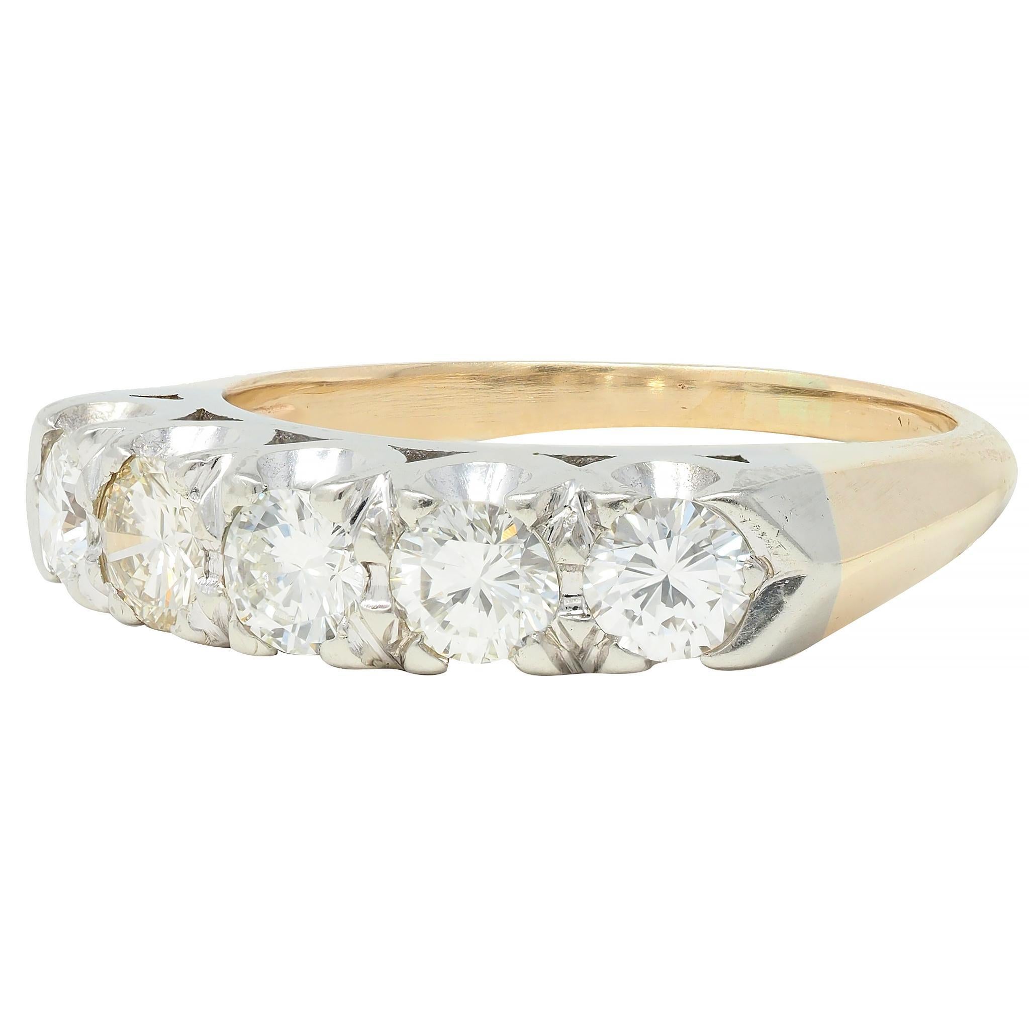 Mid-Century 1.00 CTW Diamond 14 Karat Two-Tone Gold Vintage Fishtail Band Ring 2