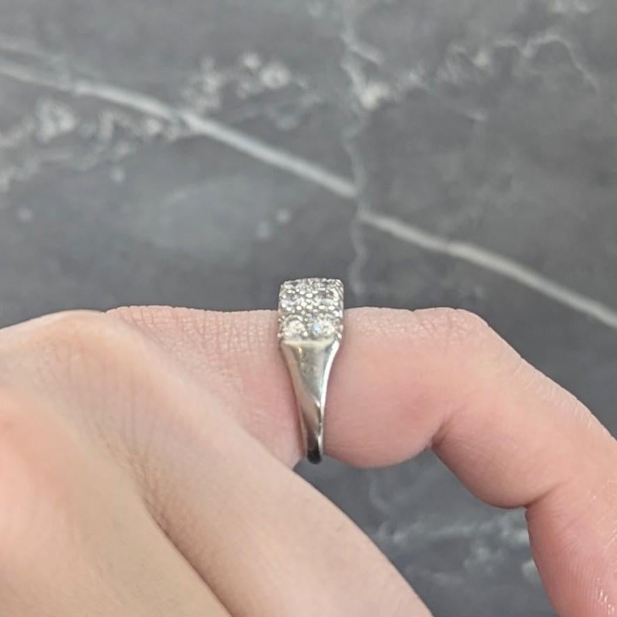 Mid-Century 1.00 CTW Diamond 14K Gold Vintage Two-Row Fishtail Wedding Band Ring For Sale 5