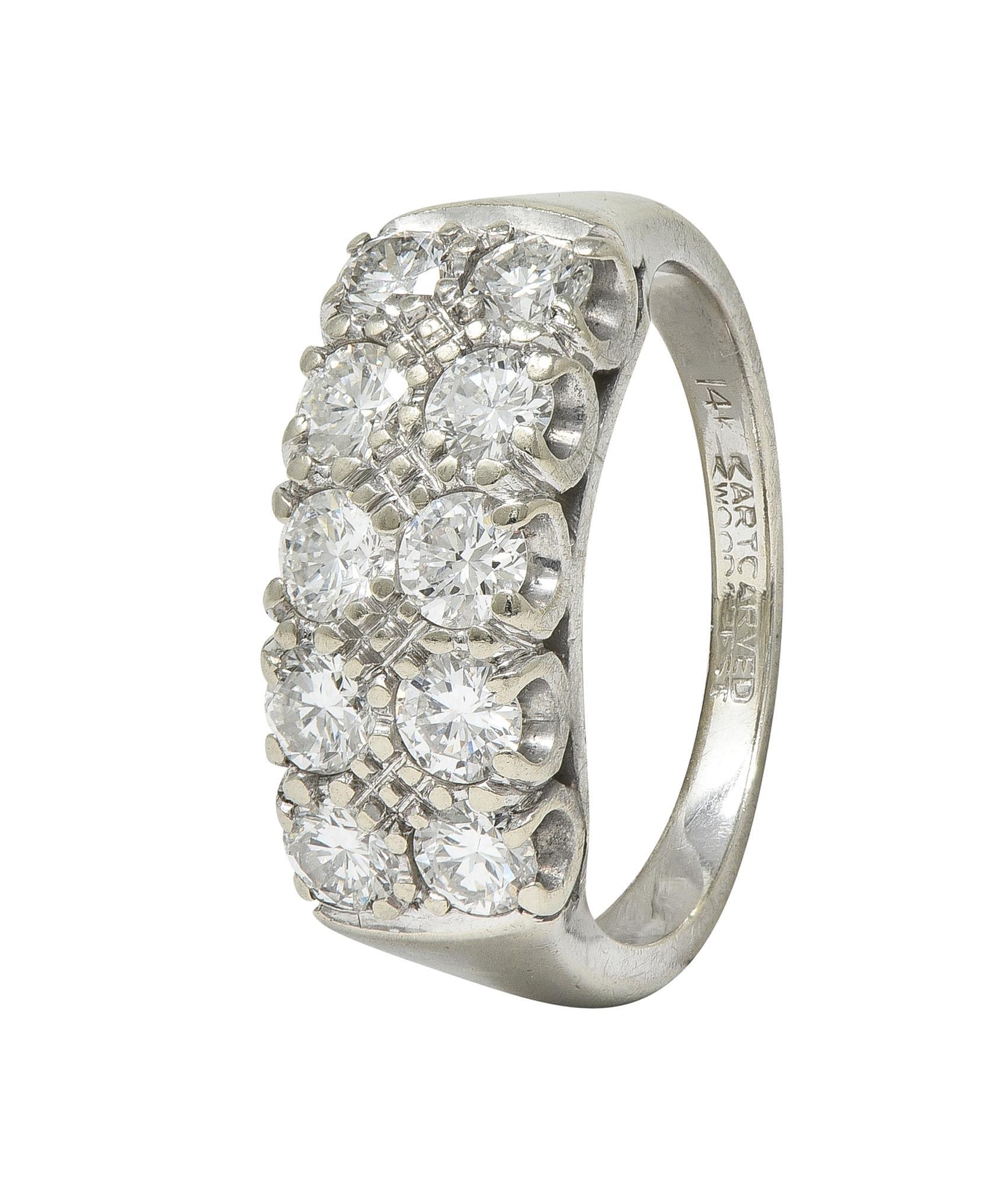 Mid-Century 1.00 CTW Diamond 14K Gold Vintage Two-Row Fishtail Wedding Band Ring For Sale 3