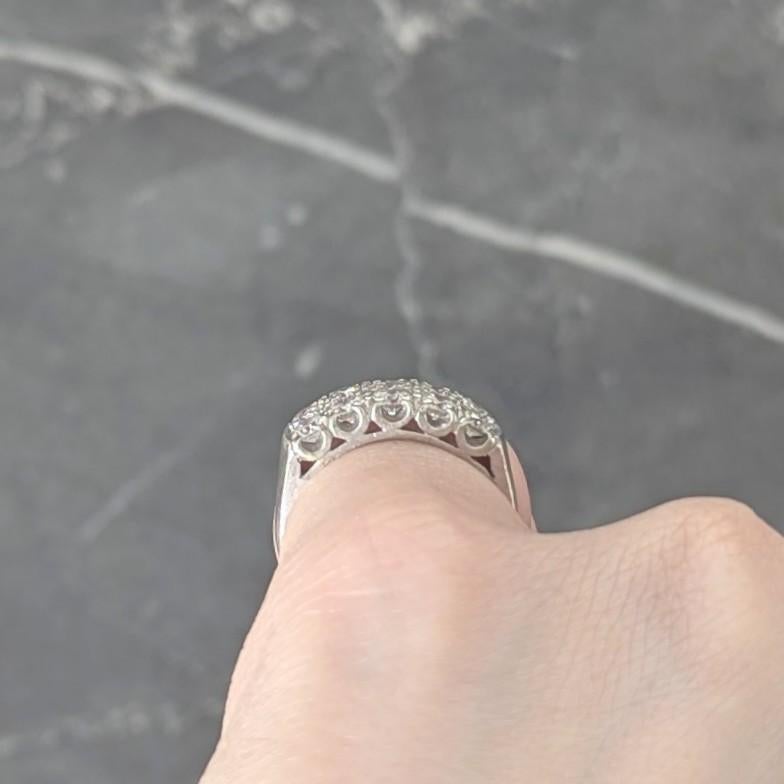 Mid-Century 1.00 CTW Diamond 14K Gold Vintage Two-Row Fishtail Wedding Band Ring For Sale 4
