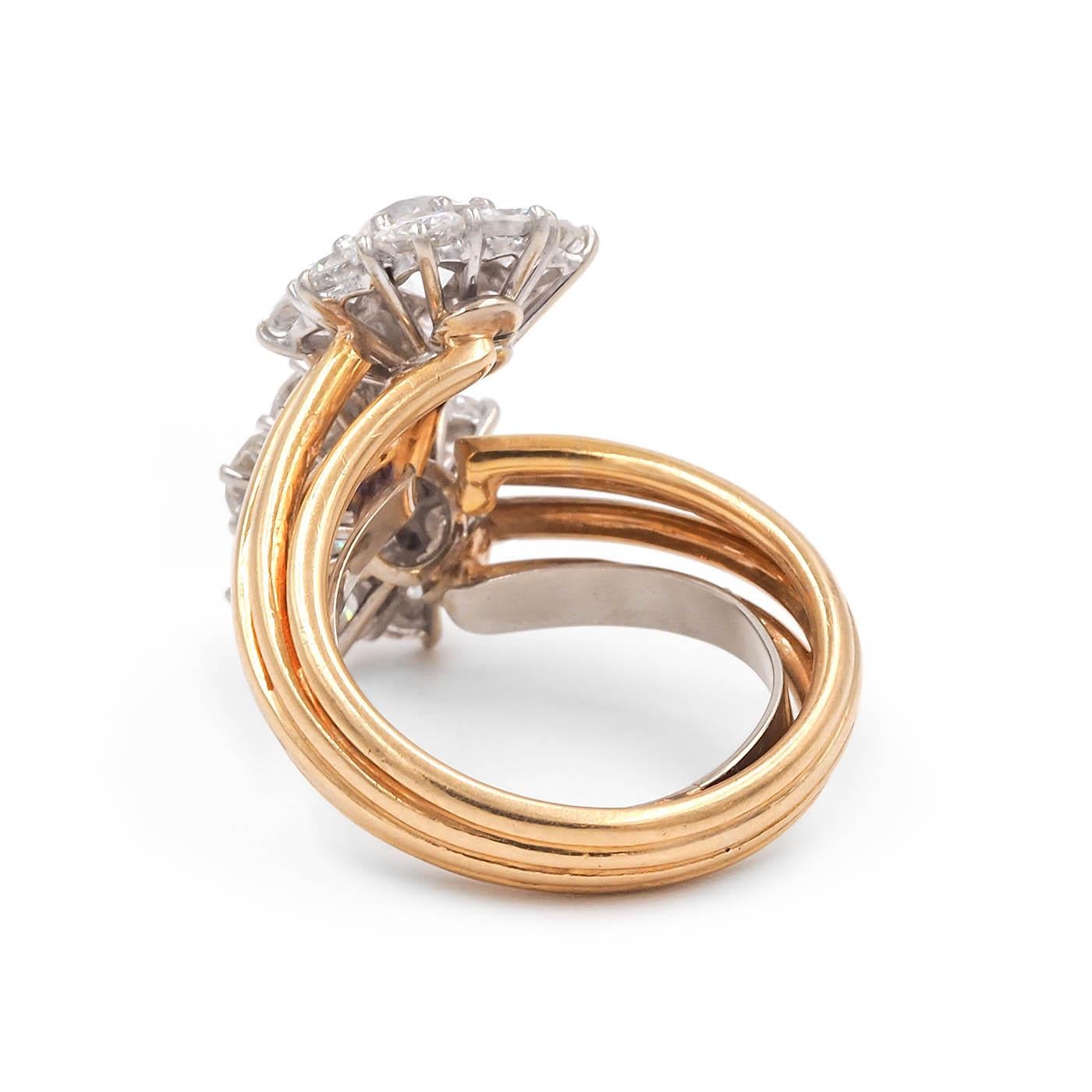 Taille vieille Europe Mid-Century 1.00 Ctw. Bague Toi et Moi en diamant taillé dans l'ancienne Europe en vente
