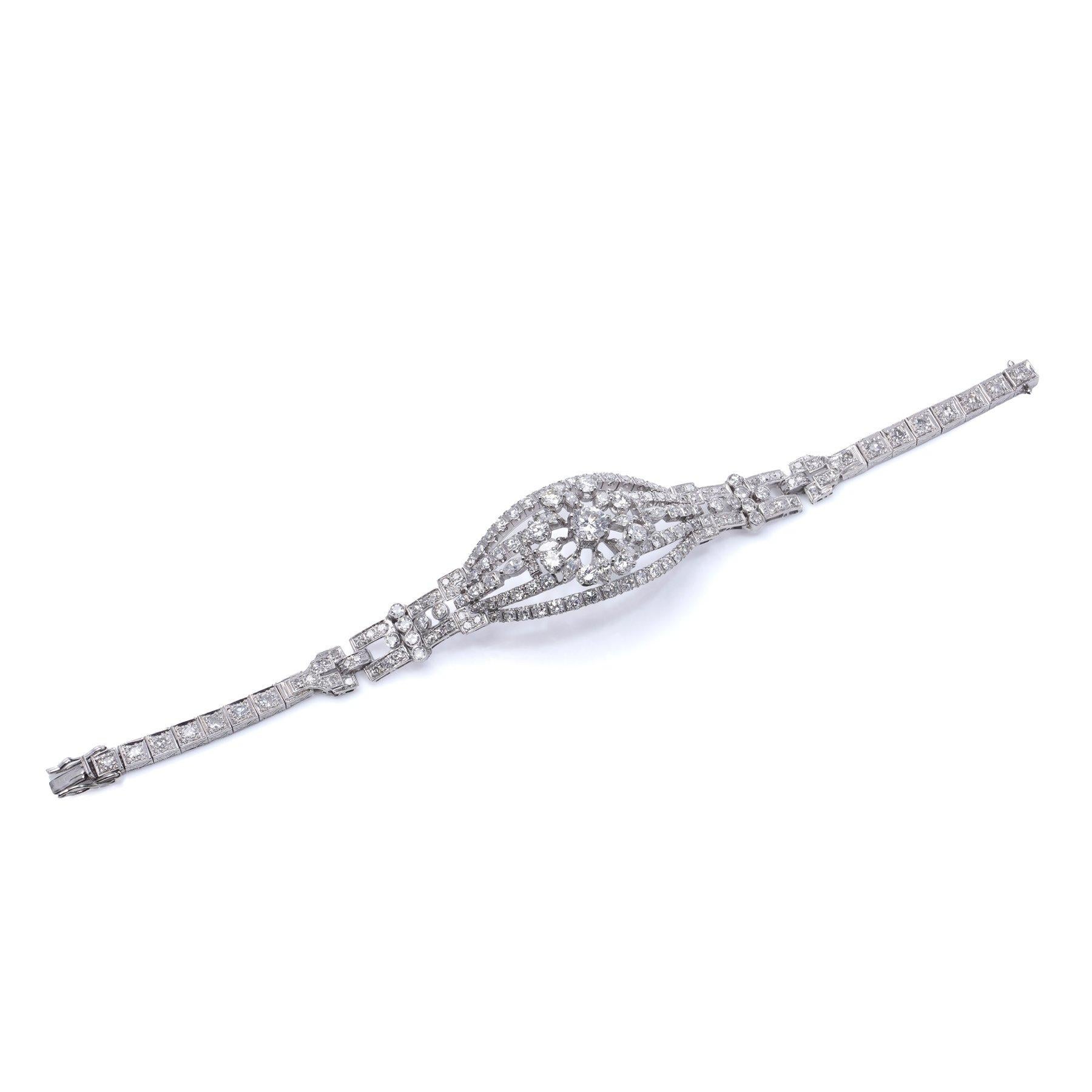 Mid-Century 10.00 carat diamond bracelet in 18K White Gold & Platinum For Sale 1