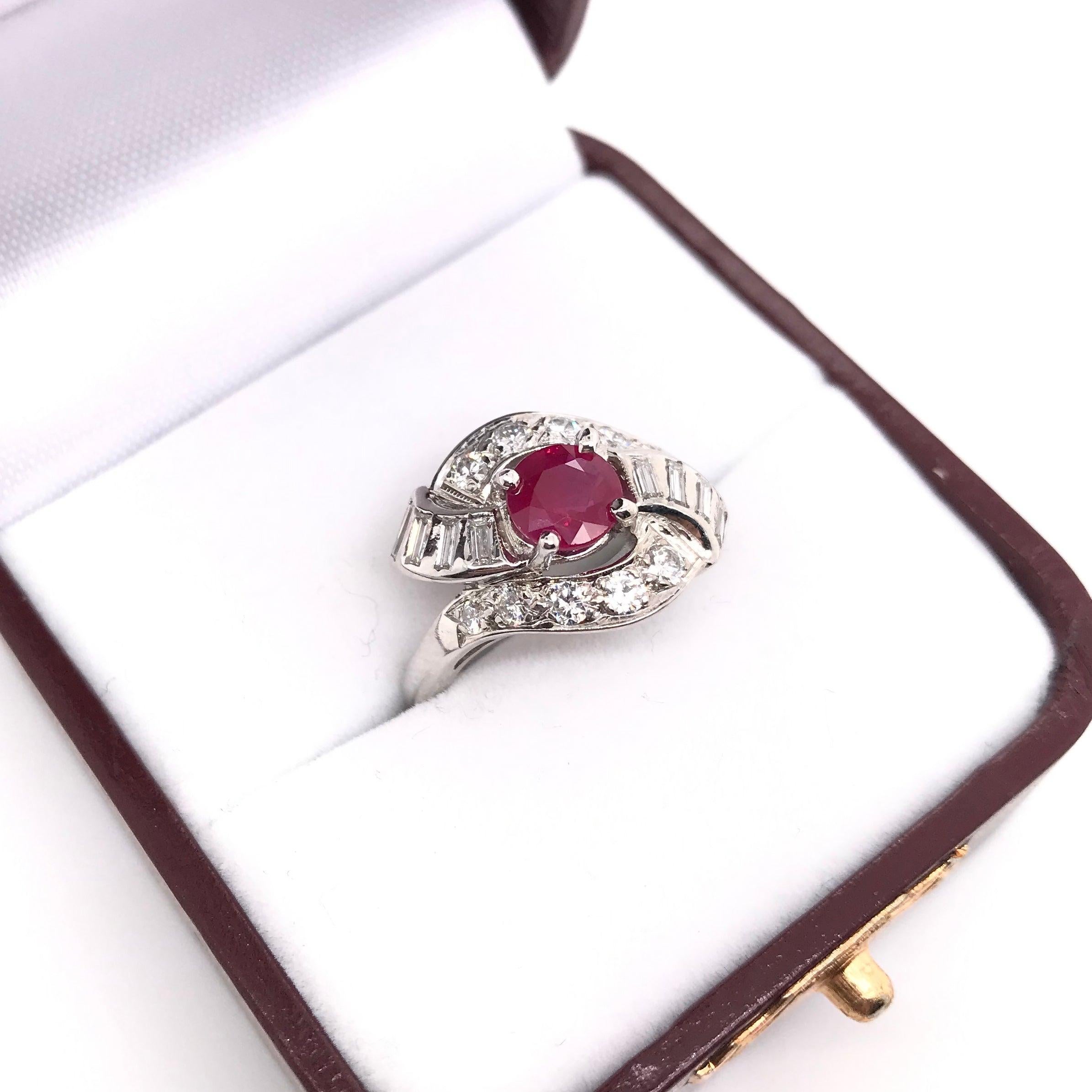 Mid Century 1.01 Carat Ruby and Diamond Ring For Sale 1