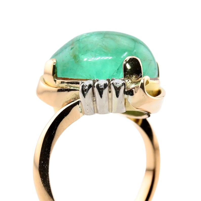 Women's Mid Century 10.50 Carat Cabochon Emerald & Diamond Ring in 18K Gold & Platinum For Sale