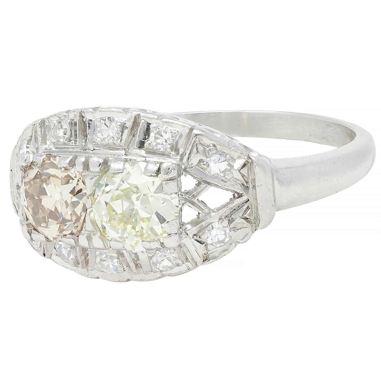 Mid-Century 1.07 CTW Diamond Platinum Toi-Et-Moi Marquise Vintage Ring For Sale 2