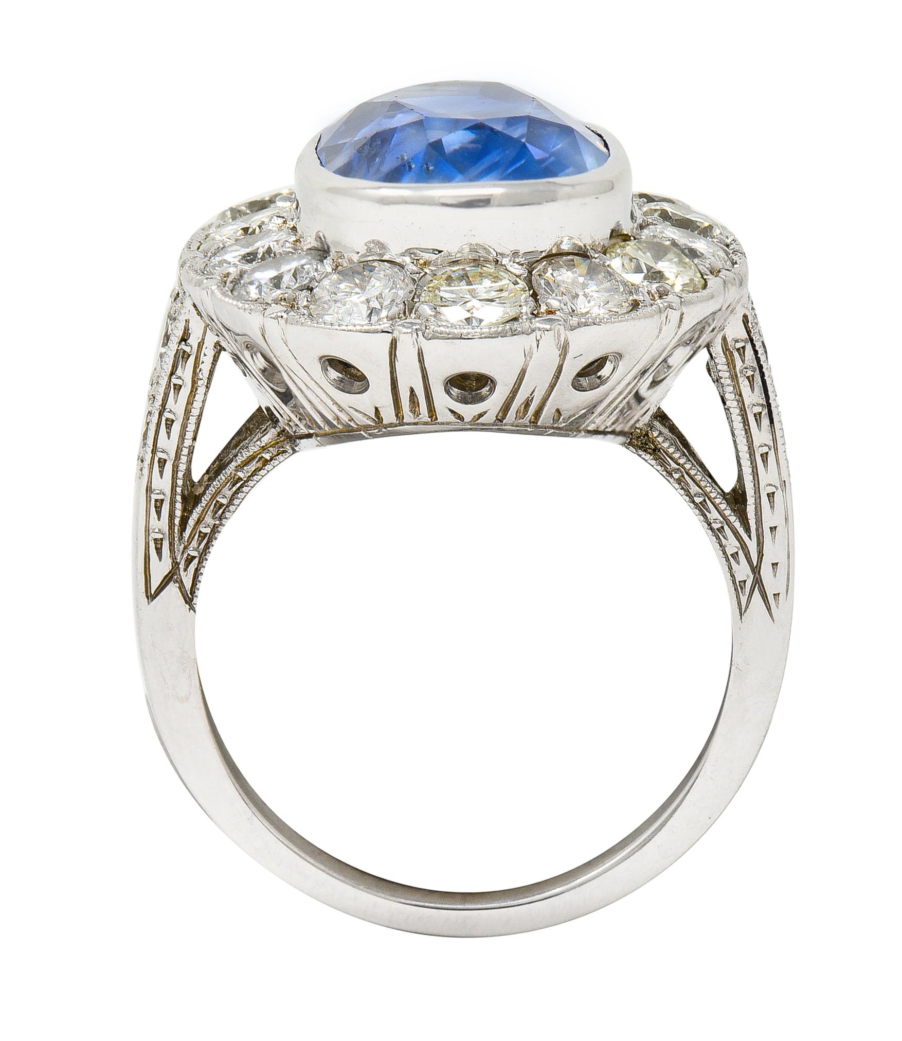 Midcentury 10.90 Carat No Heat Ceylon Sapphire Diamond 14 Karat White Gold Ring For Sale 3