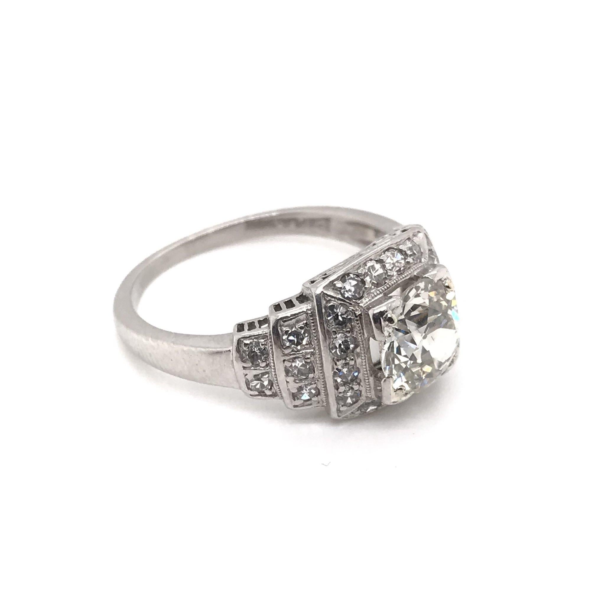Women's Midcentury 1.15 Carat Platinum Diamond Ring