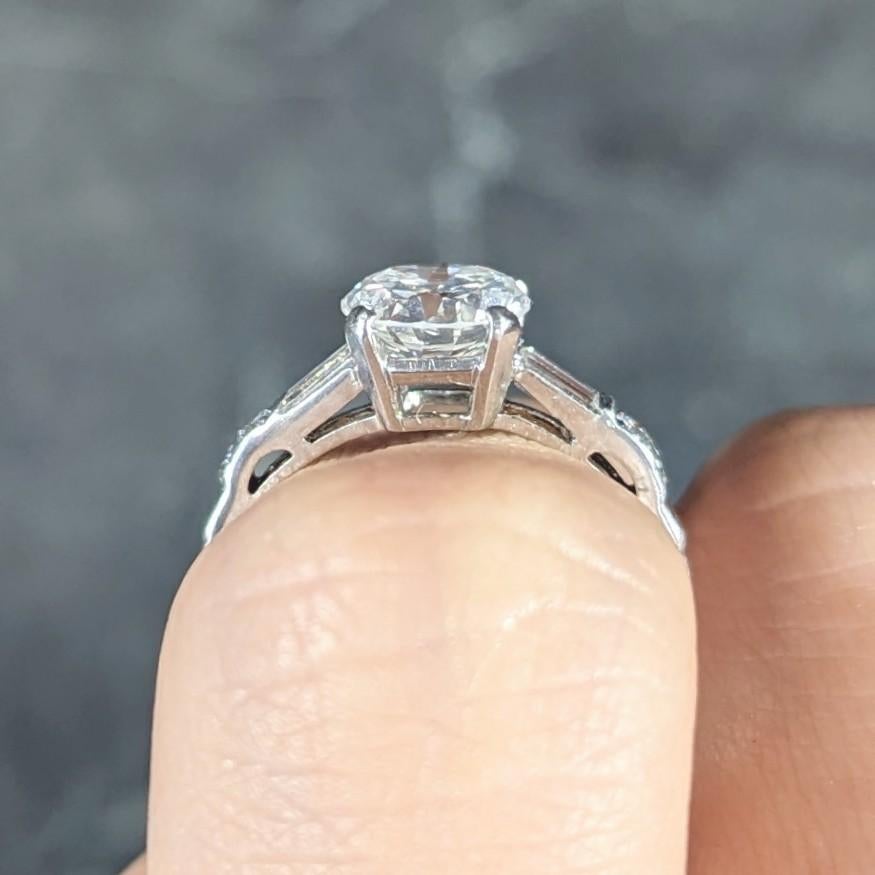 Mid-Century 1.16 CTW Transitional Cut Diamond Platinum Vintage Engagement Ring For Sale 6