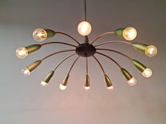 Mid Century 12-Arm Spider or Sputnik Chandelier in the style of Stilnovo, Italy