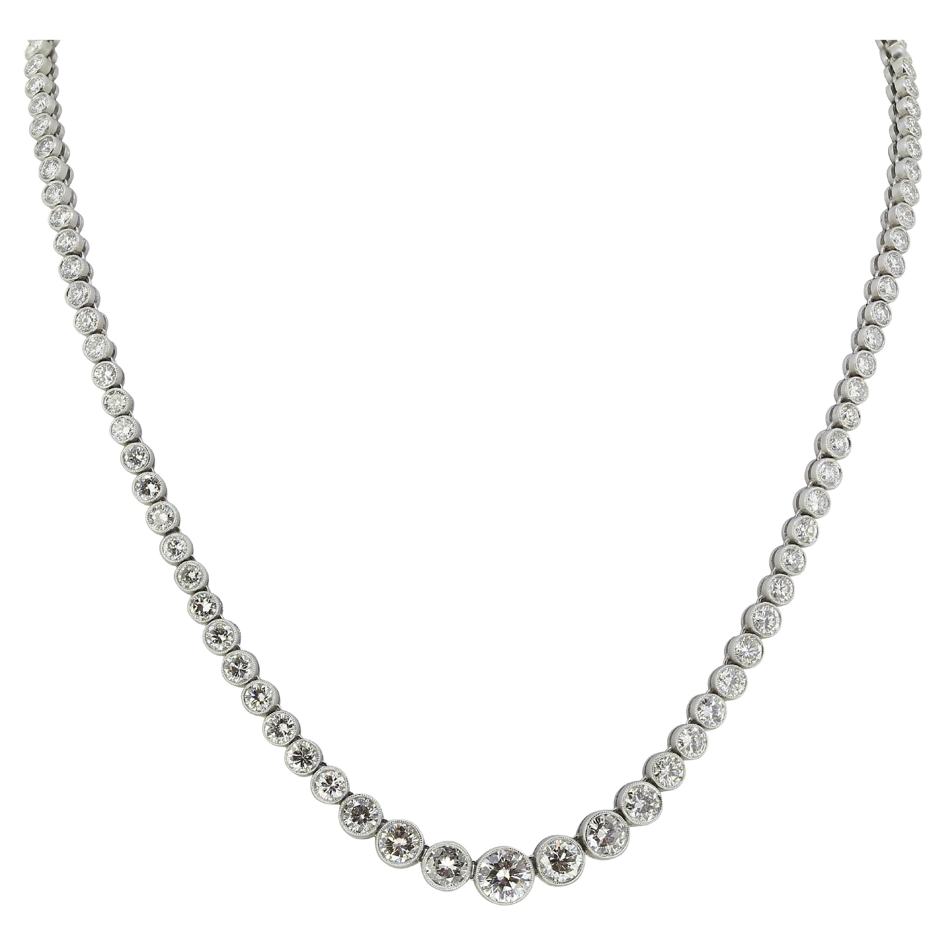 Collier à diamants de 12,00 carats du milieu du siècle dernier en vente